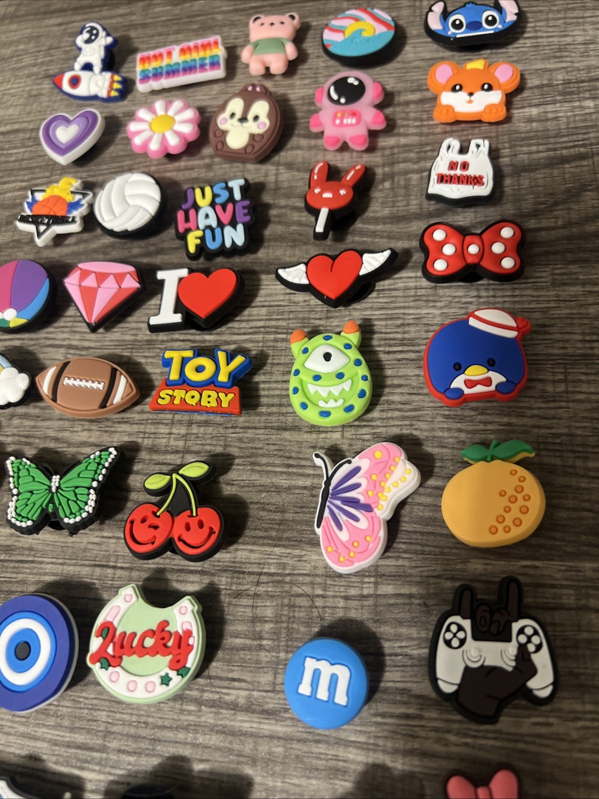 Croc Charms Lot Of 96 Random Mixed Pop Culture Shoe Charms Kids Adults Jibbitz