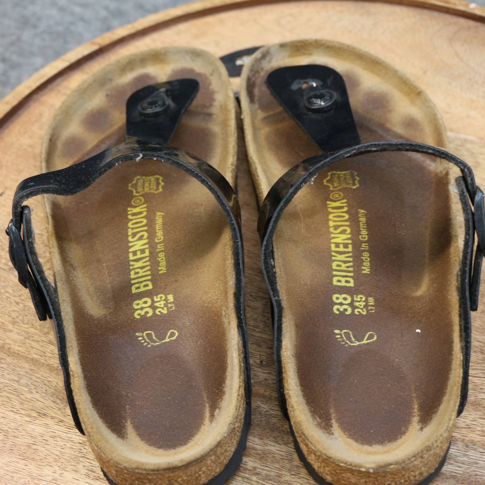 Birkenstock Womens Gizeh Black Patent Birko Flor Thong Sandals Size 38 US 7 Reg.