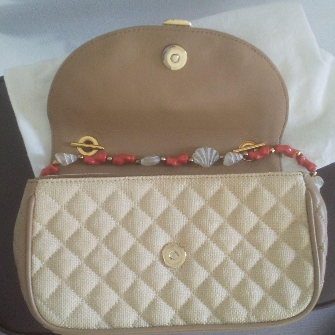 MOSCHINO Cheap And Chic Collection Handbag Rare Shell Beads Japan Limited
