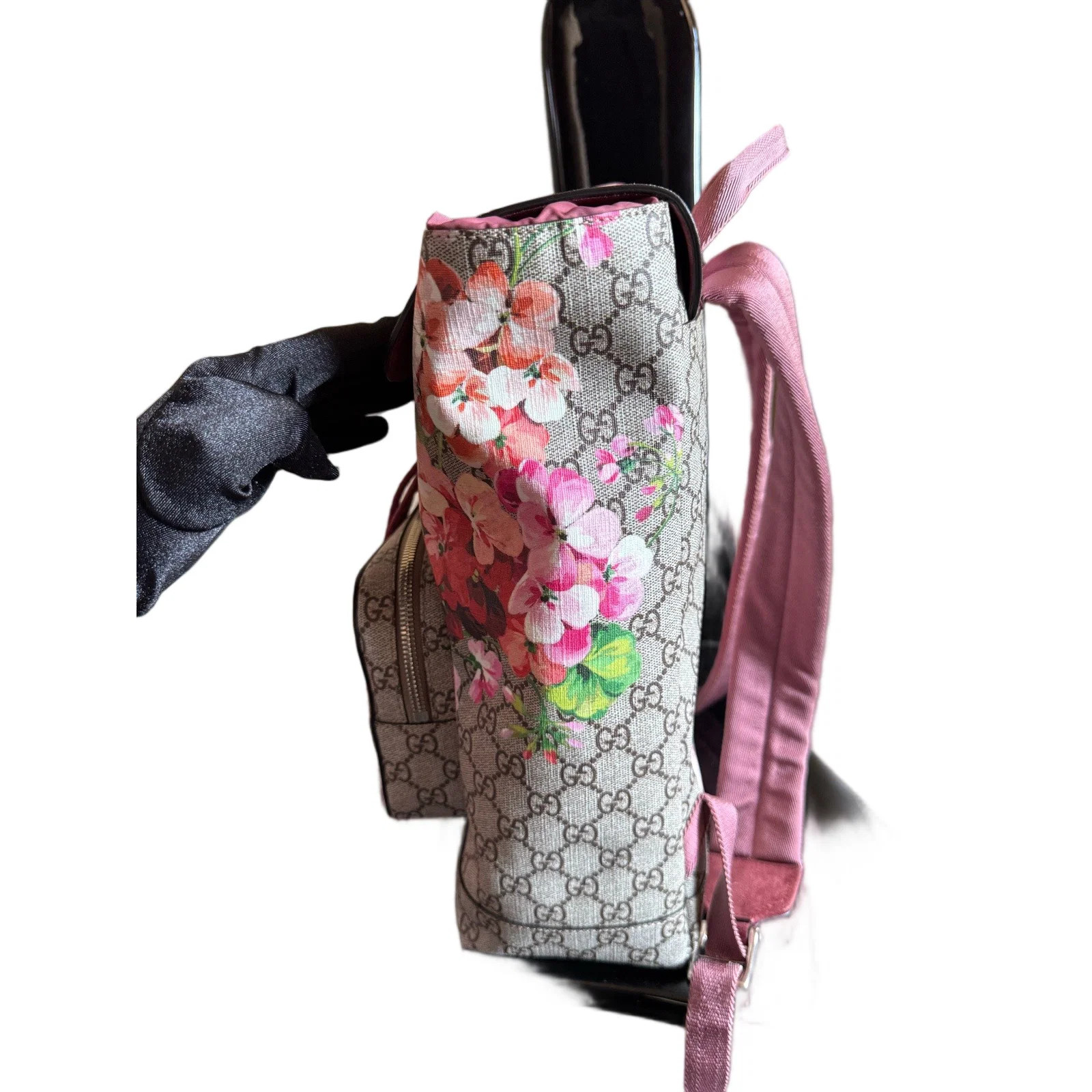 Gucci Flora Flap Backpack Beige Pink Green Red Gg Supreme Monogram (aa072426f5r)