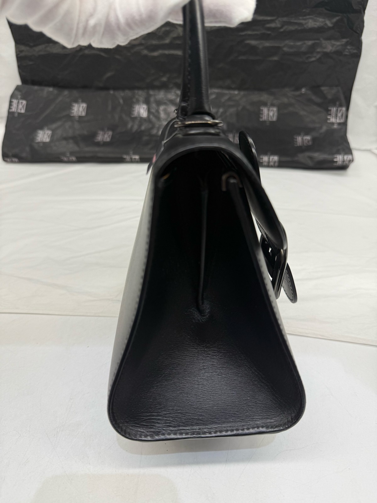 Authentic Delvaux Smooth Calfskin Leather Top Handle Bag Black eBay AG