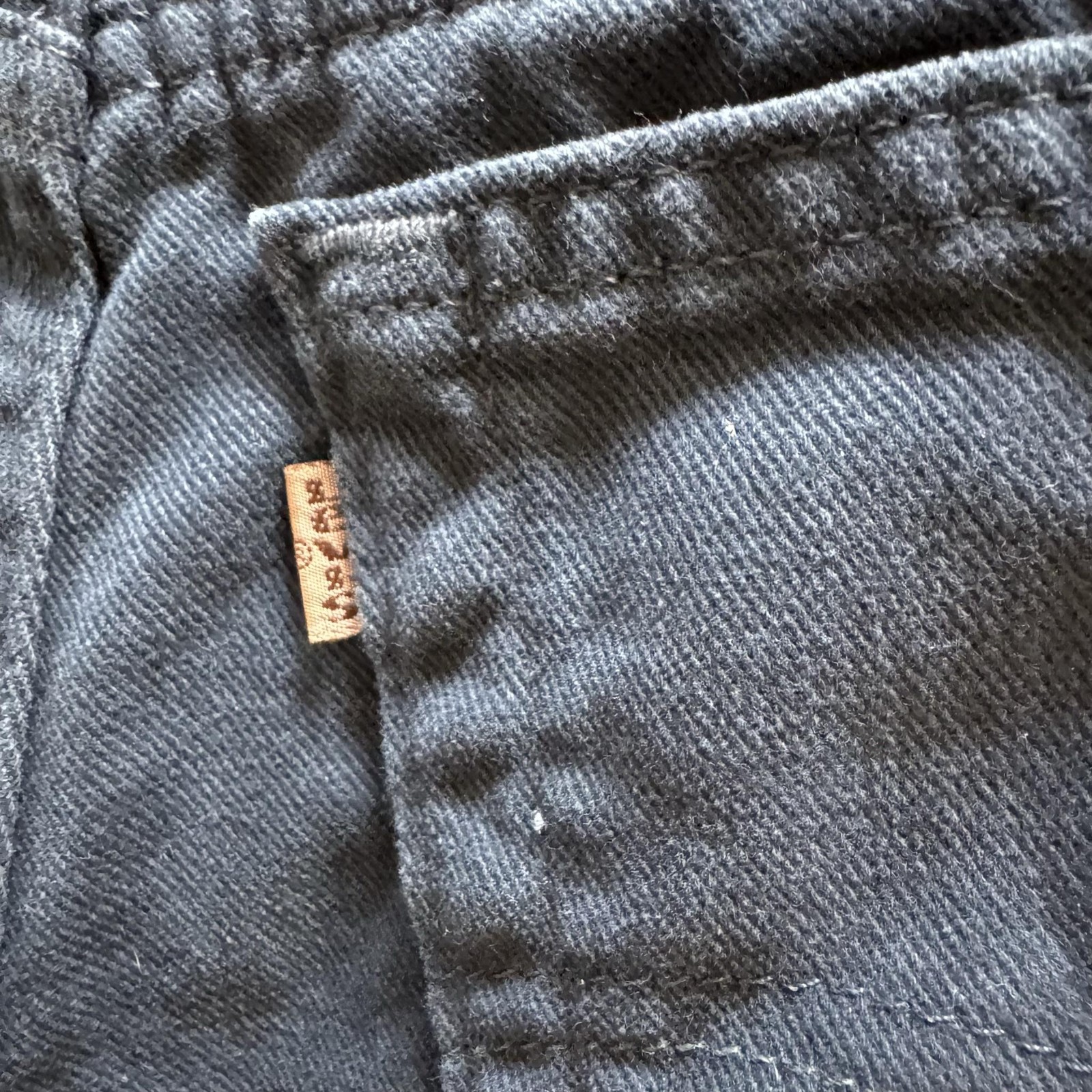 VINTAGE Levi’s 540 Jeans Mens 38×36 Blue Dark Wash Relaxed Tapered Denim USA 90s