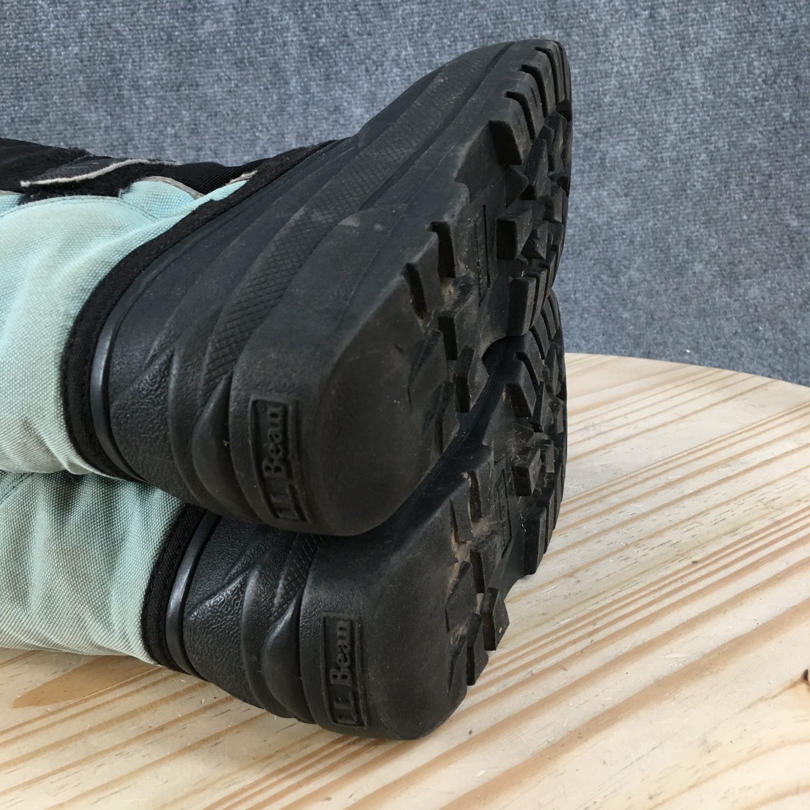 L.L. Bean Boot Children 4 Northwoods Snow Winter Hook-And-Loop Strap Black Blue