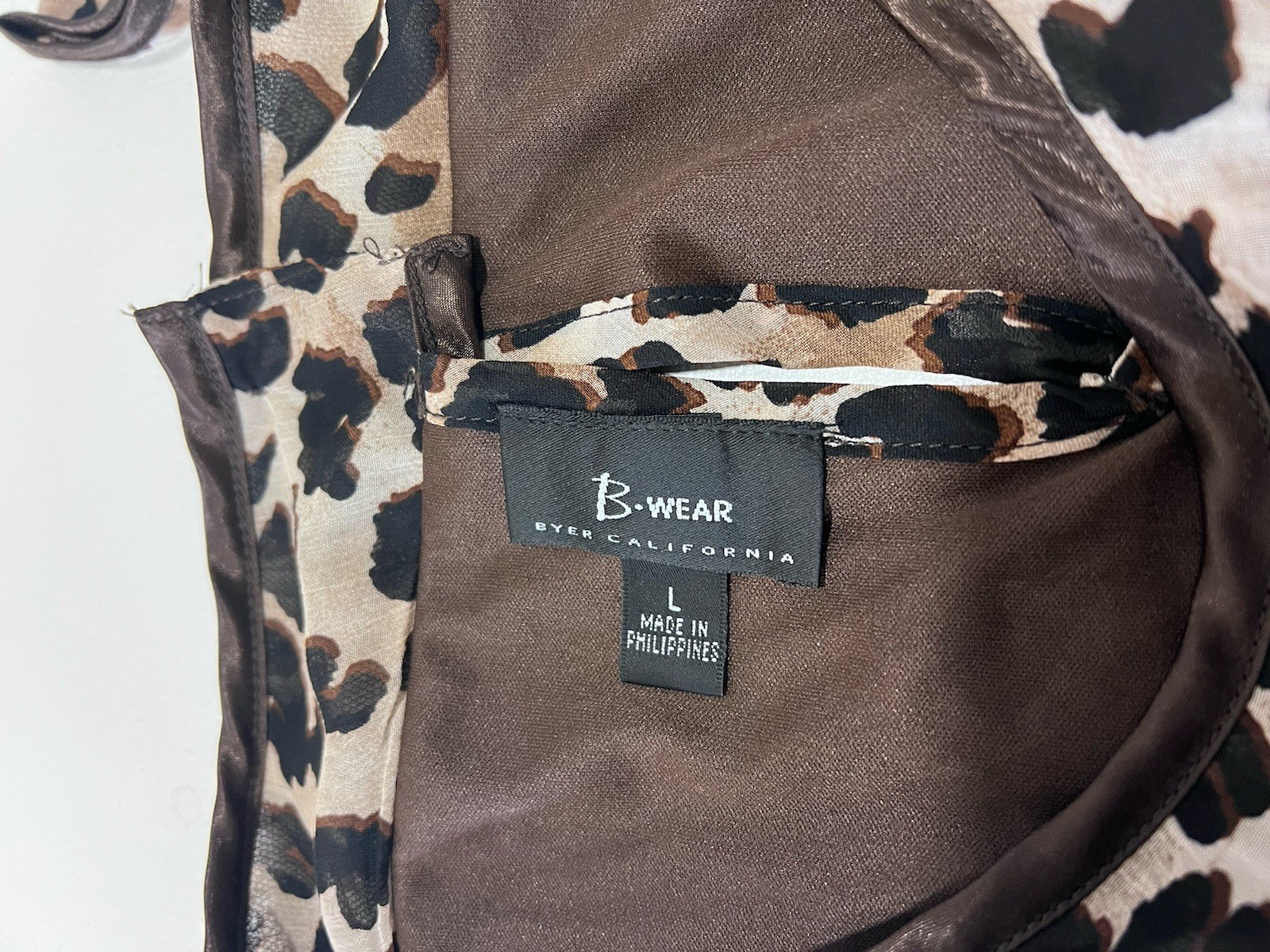 Women’s Shirt Size L Brown Black ￼ Leopard B Wear