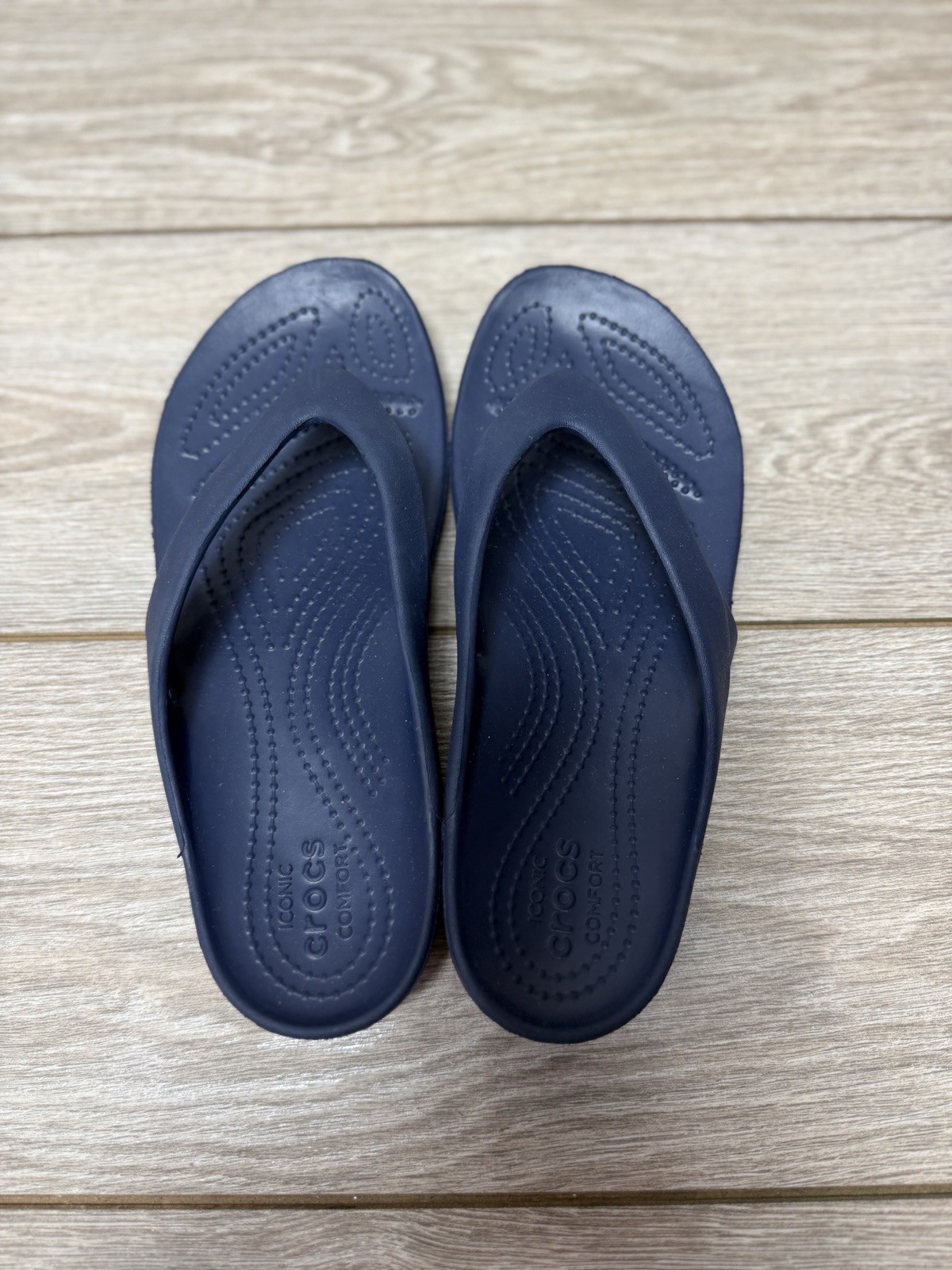 Crocs Iconic Comfort Navy Kadee II Flip Flop Sandals Womens Size 6