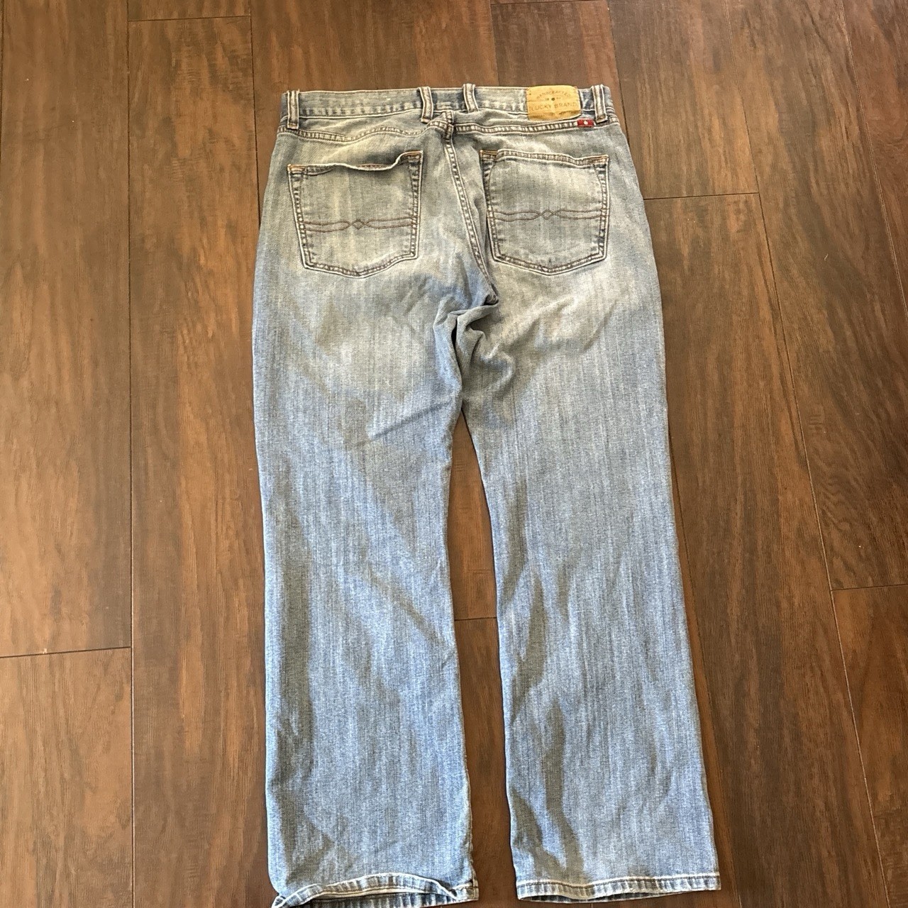 Lucky Brand Men’s 221 Bootcut Jeans Light Wash Mid Rise Denim Zip 5-Pocket