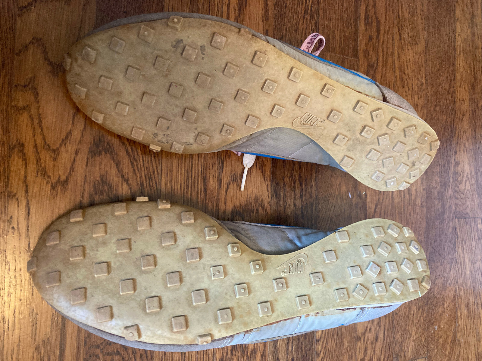 Original OG Vintage mid 80s 1985 NIKE Waffle Racer cross country shoe Size10 1/2