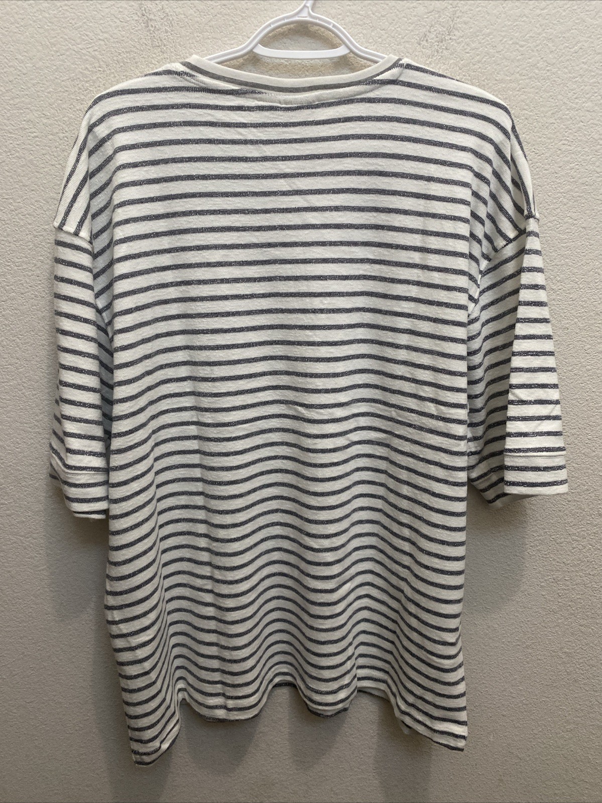 Amongst Others Men’s Large White Crew Neck T-Shirt Boxy Fit Drop Shoulder NWT
