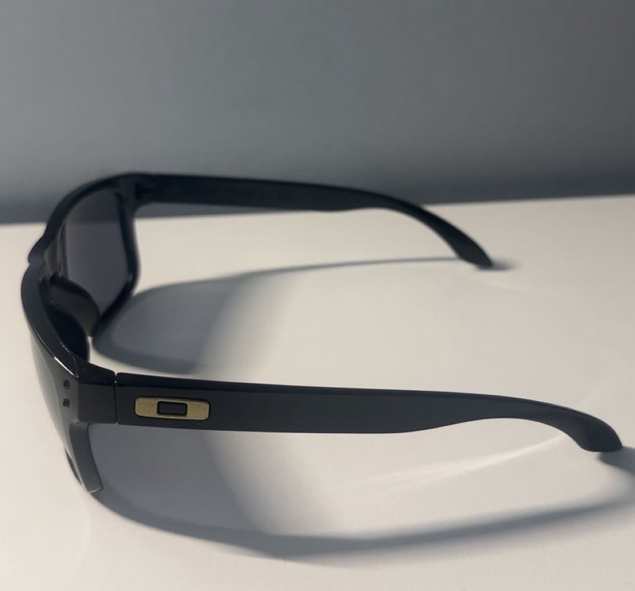 🕶️Frame only! Oakley Holbrook black & gold accents Sunglasses – GLASSES ONLY