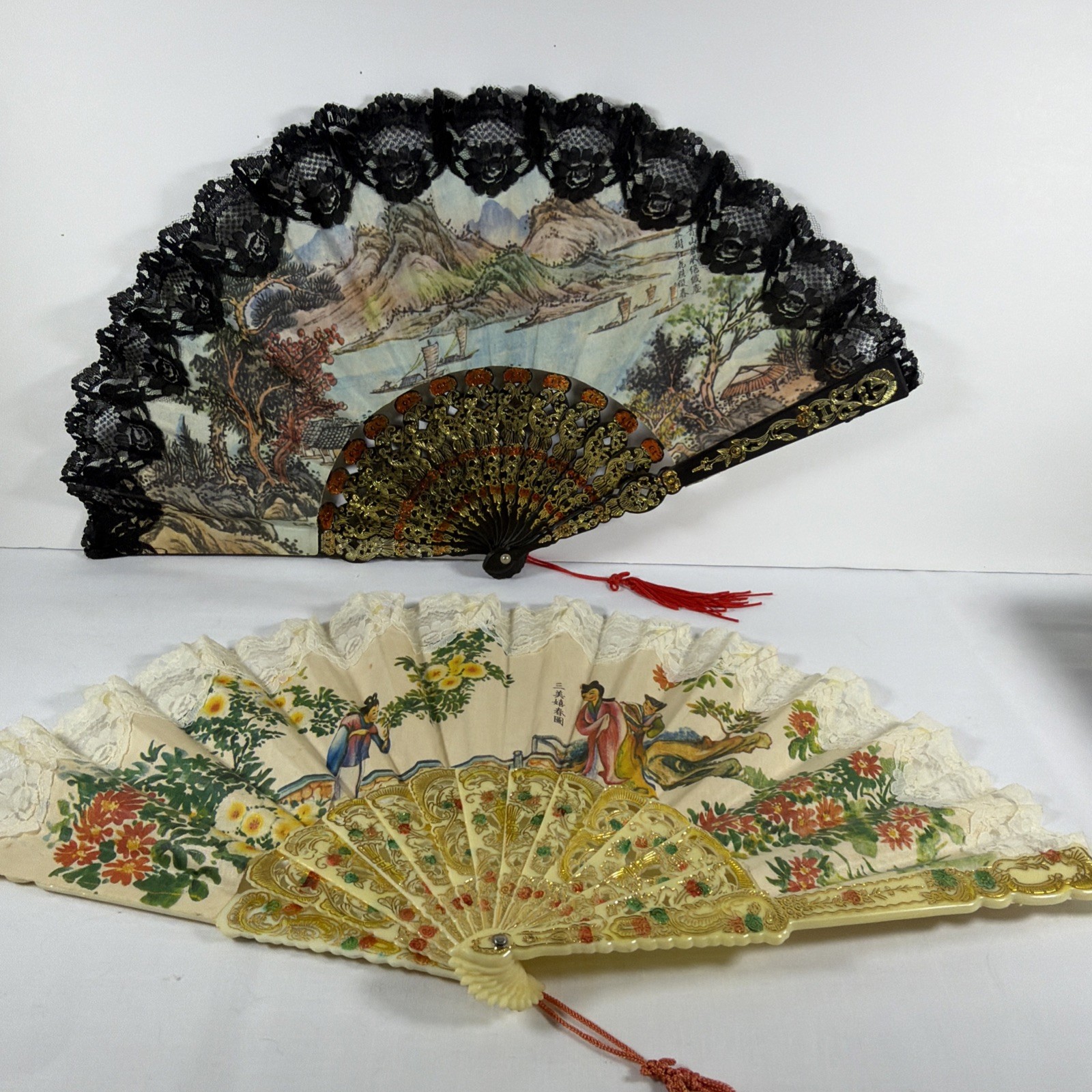 2 Vintage 1980’s Classical Scent Hand Fans fan Lace Fabric Plastic