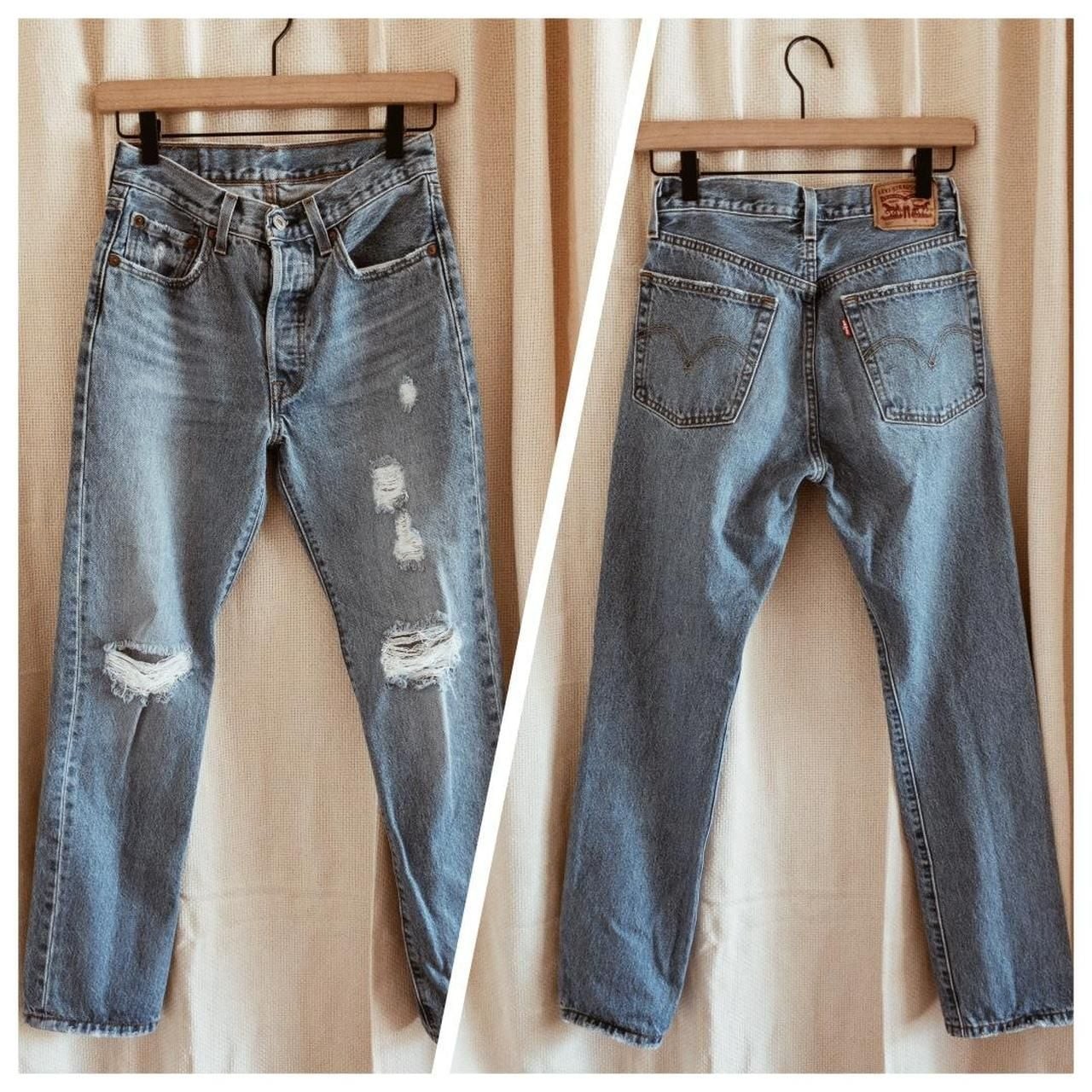 Levi’s 501 Original Fit Button Fly Distressed Blue Jeans 24” x 30”