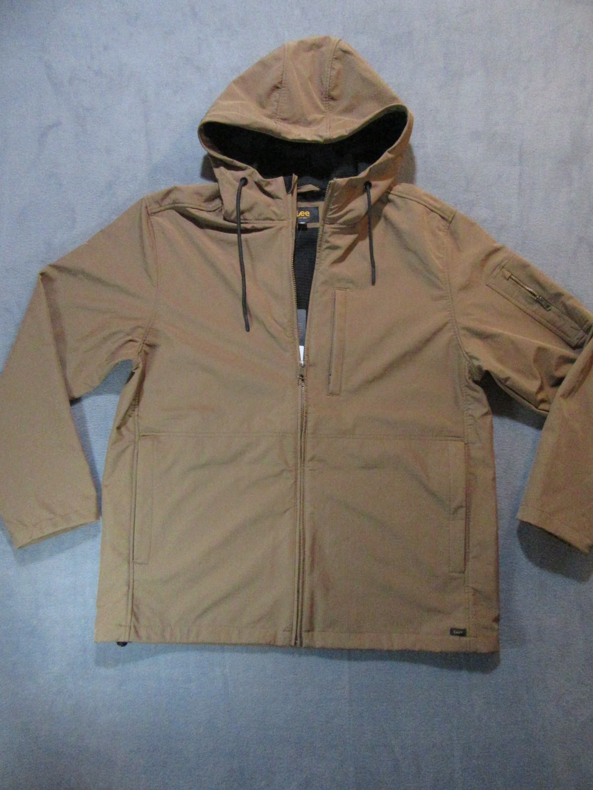 Lee Brown Men’s Jacket; hoodie; Zipper; NWT; Size L; (149)