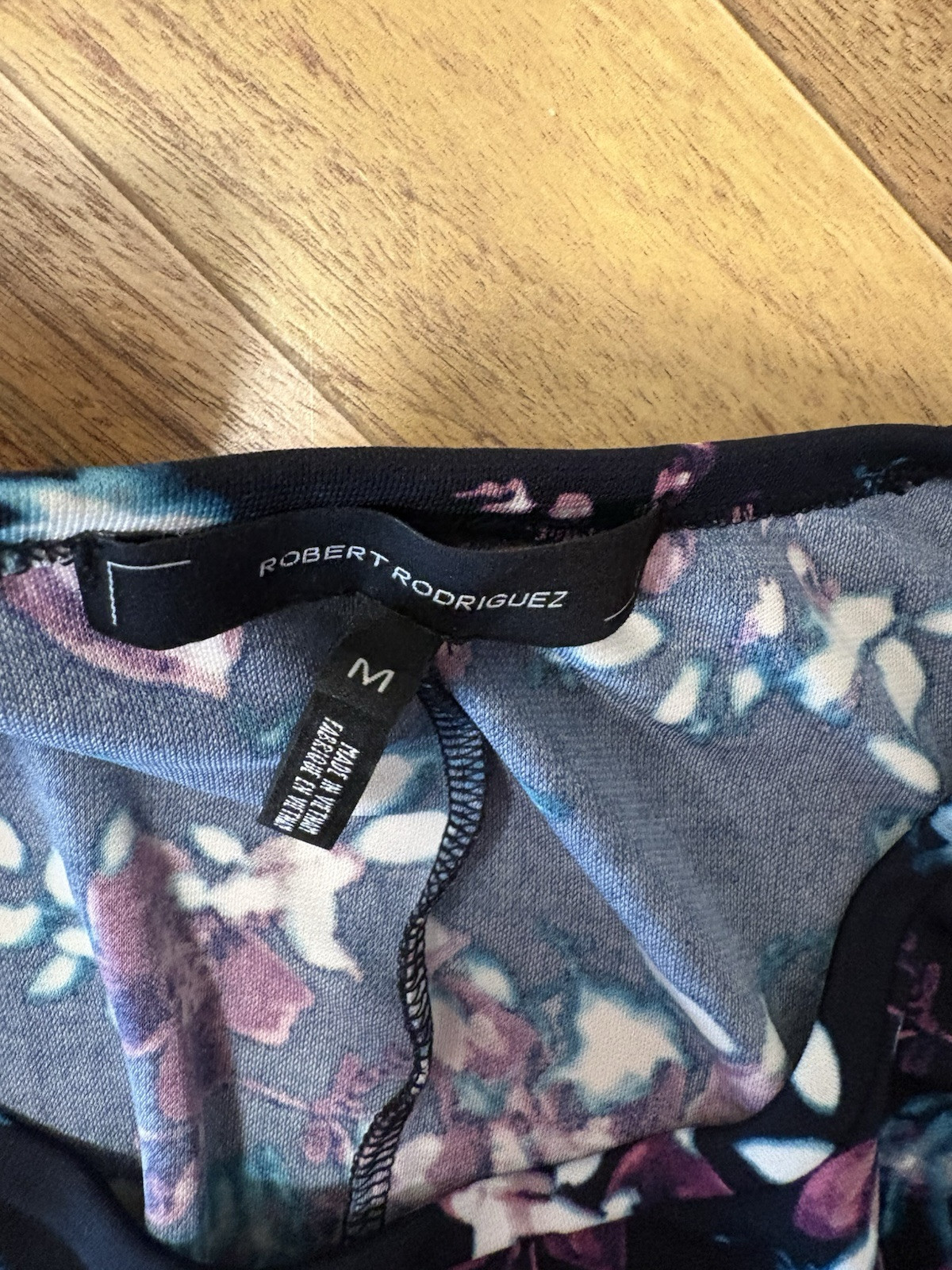 Robert Rodriguez Women’s Medium sleeveless Tank top Floral Blue Purple EUC E7