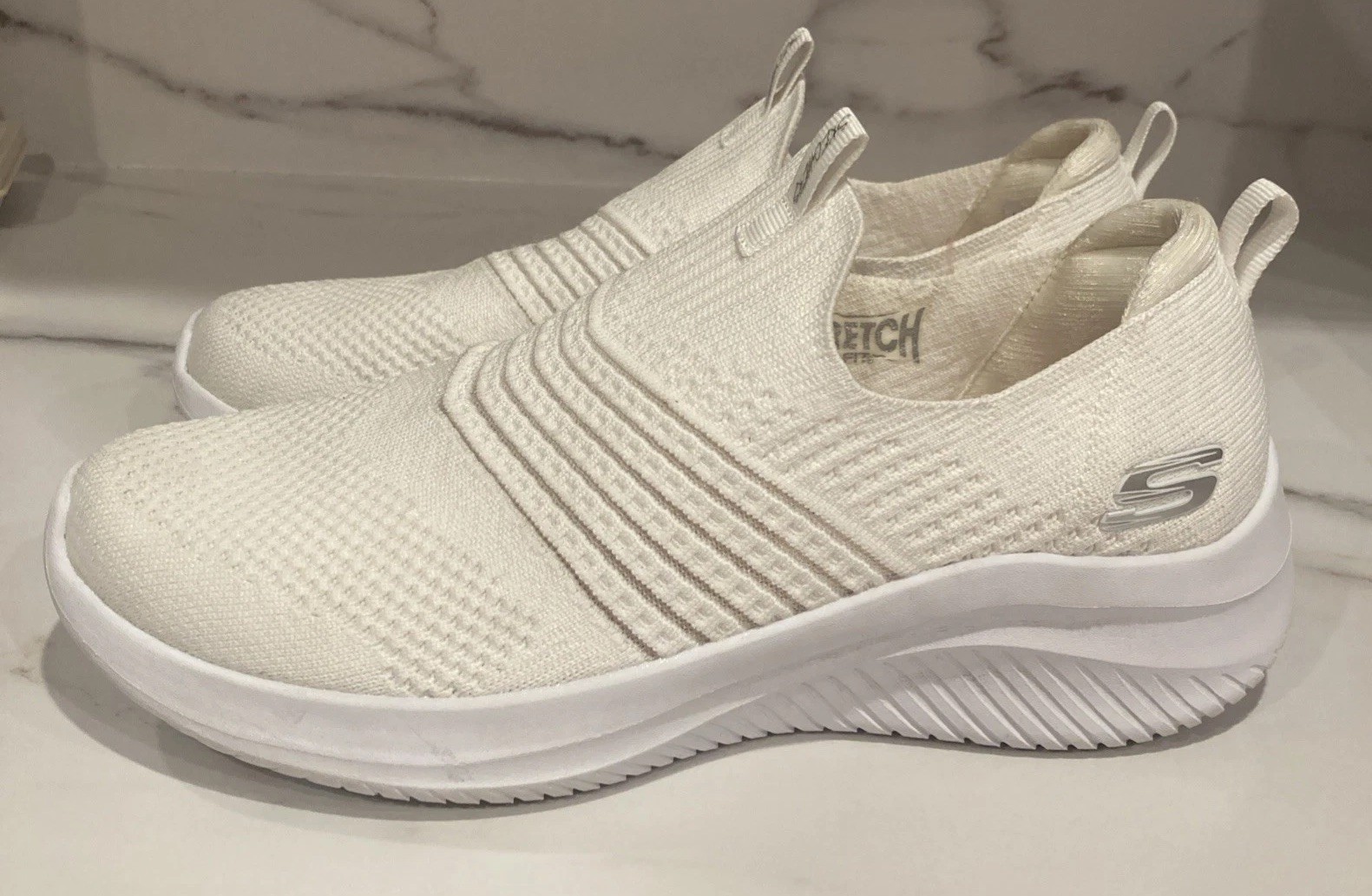 Skechers sz 8.5 Womens Ultra Flex 3.0 149855 White Running Shoes Sneakers