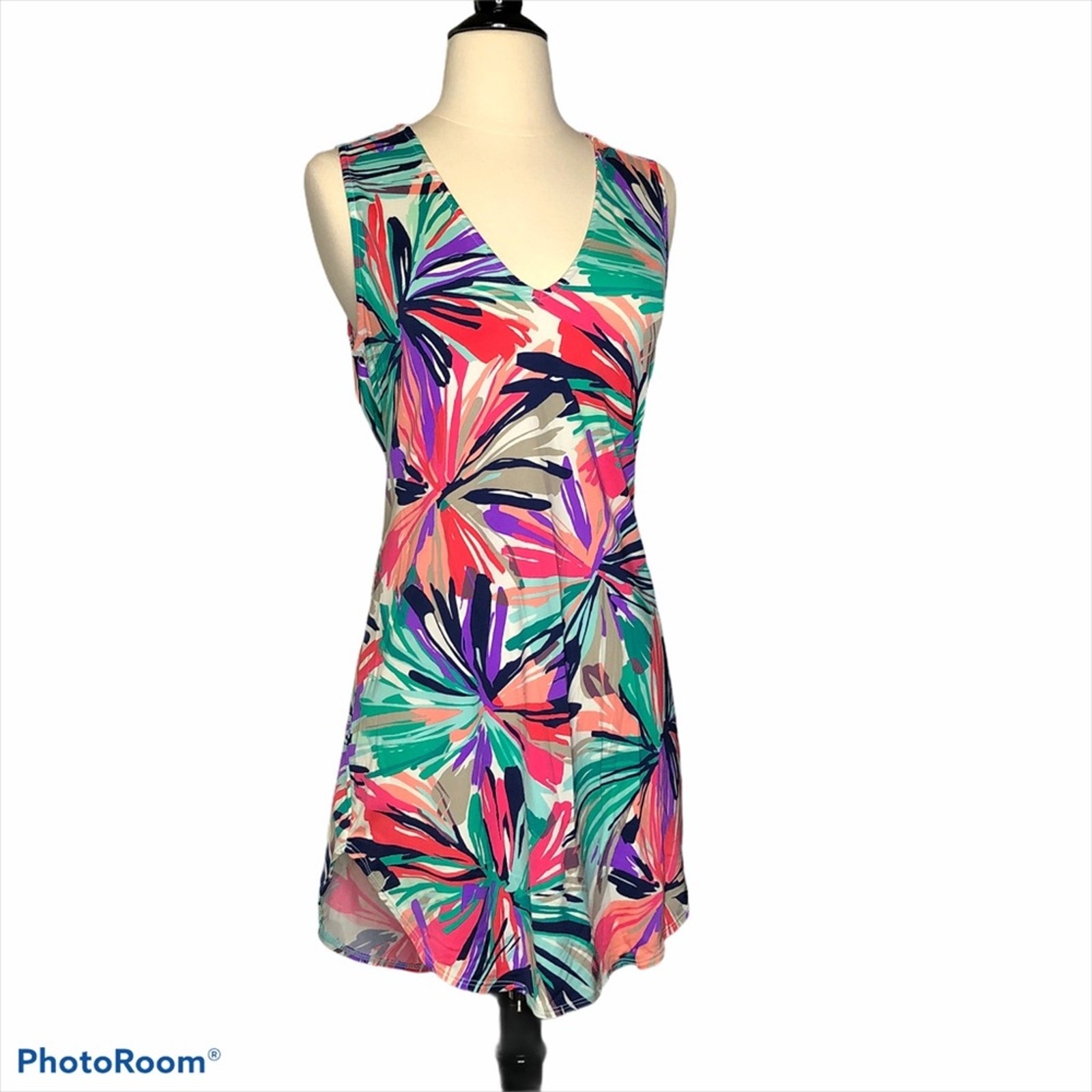 Bar III Sleeveless colorful summer Dress, Small