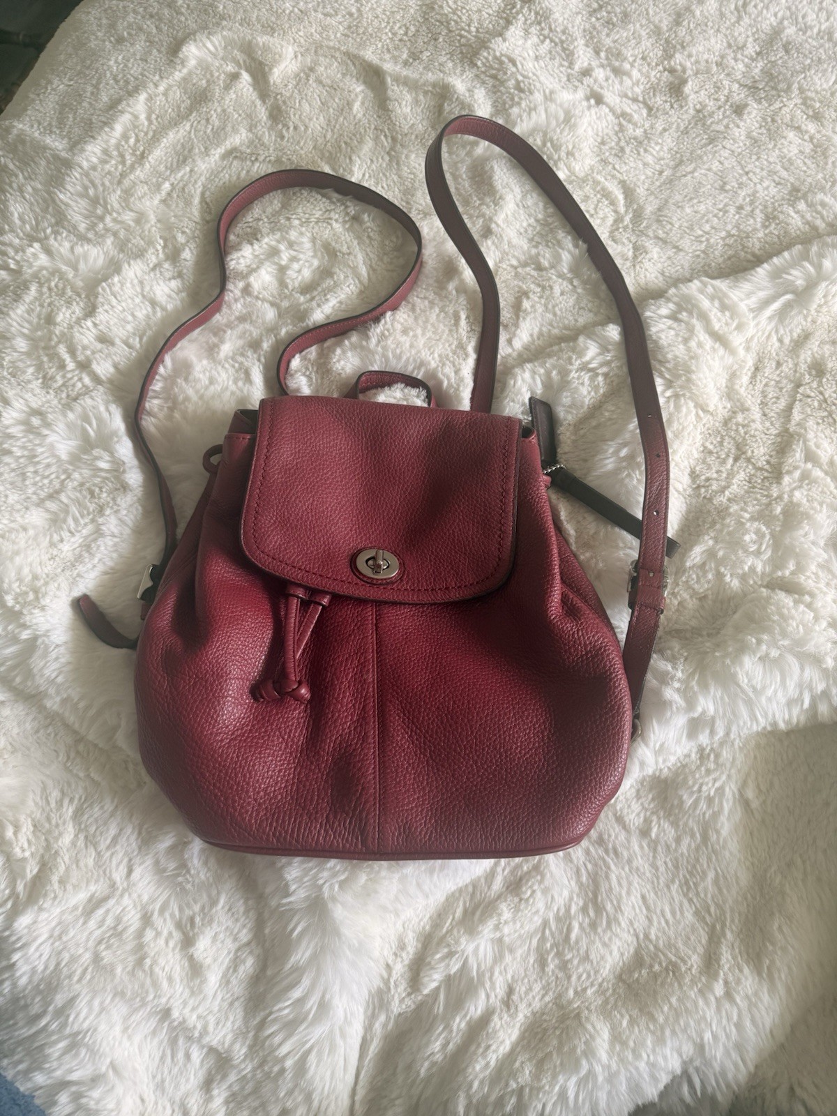 Coach F24385 Leather Backpack Red Pebbled Leather Turnlock Drawstring Bag