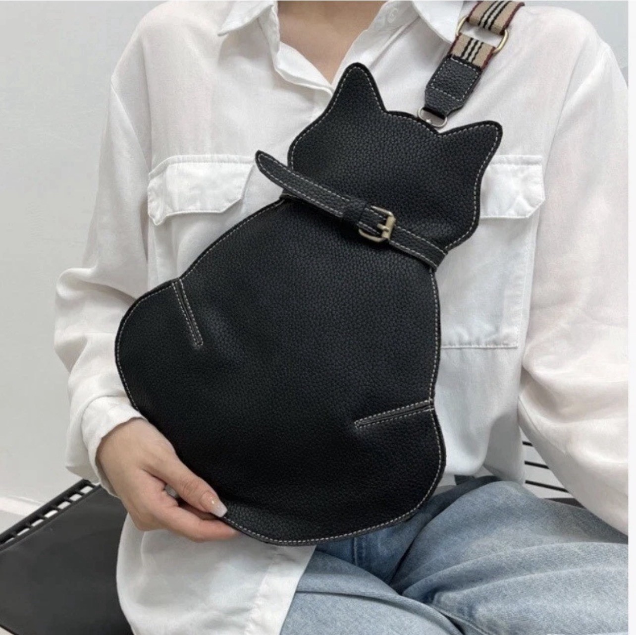 Witchy Black Cat Shoulder Bag with Adjustable Strap, Zipper Buckle Accent Unique