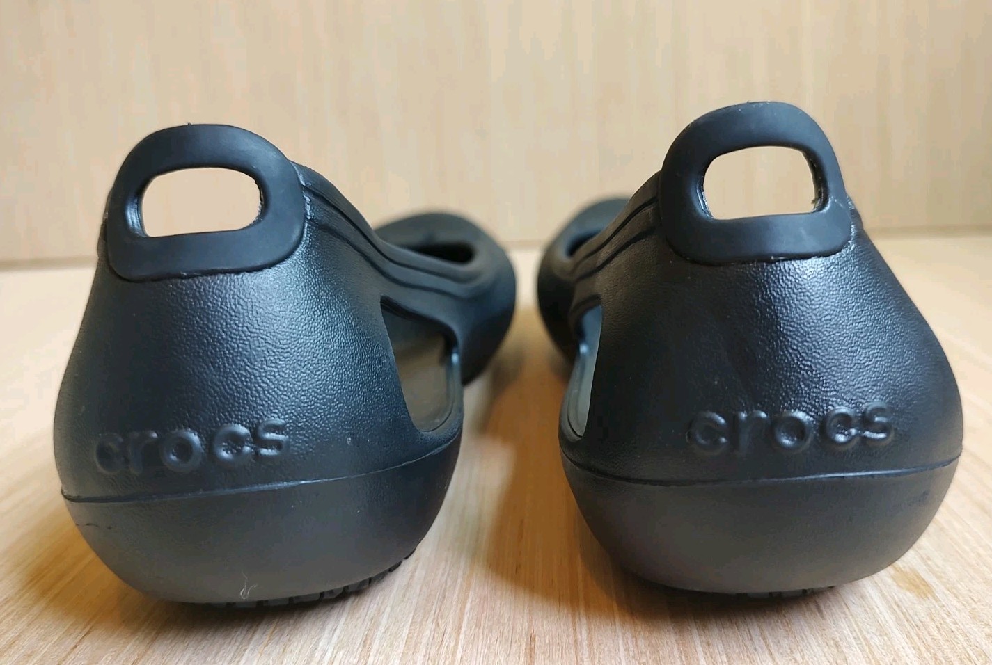 Crocs Women’s Kadee Ballet Flats Black Cut Out Details Size 7 NEW Shoes Flat