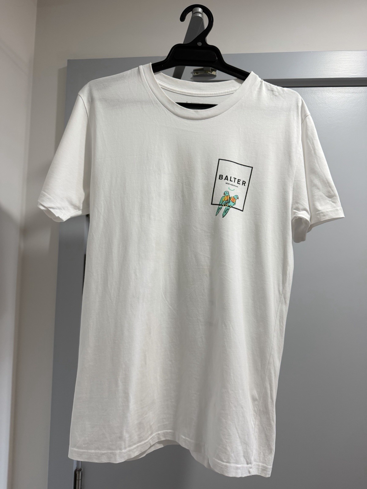 10pcs Bundle Assorted Brand T-Shirts, Pre-owned Excellent Condition, Size S/M