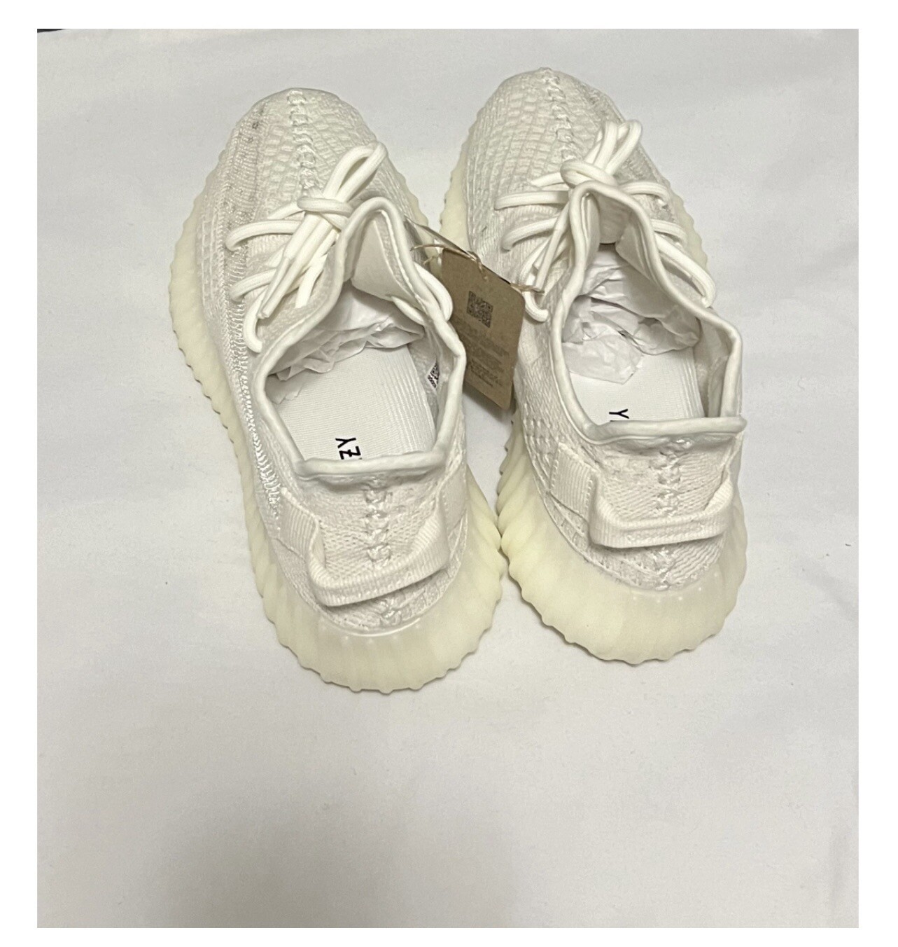 Size 6.5 – adidas Yeezy Boost 350 V2 Low Bone