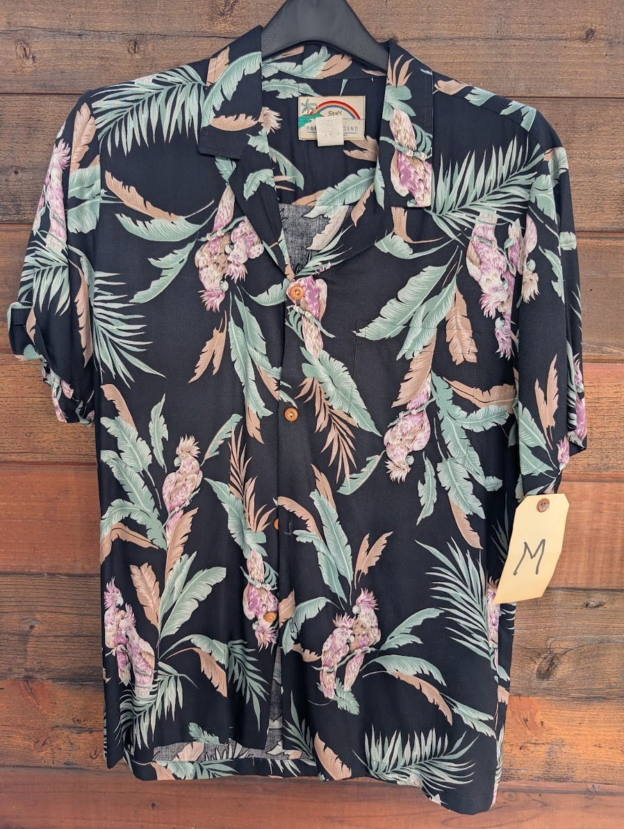 Late 70s Parrot Print Paradise Found Hawaiian Shirt – 100% Rayon – Sony Wardrobe