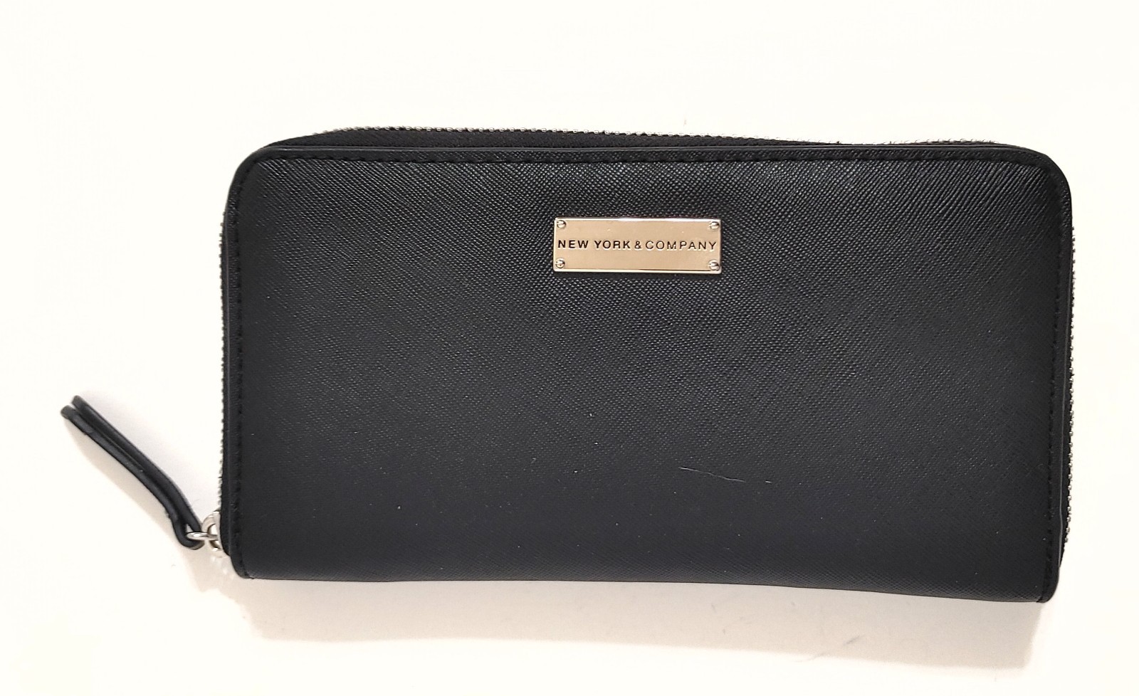 New York & Company Black Zip Around Wallet Large 8”x4” zip pocket card slots
