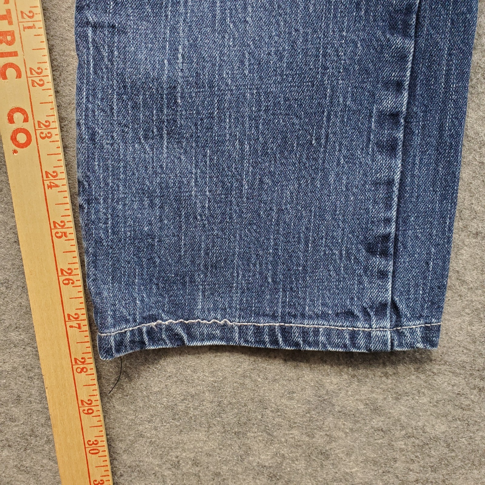 Rock 47 by Wrangler Jeans Men’s Size 36×32 Medium Blue Wash Slim Straight