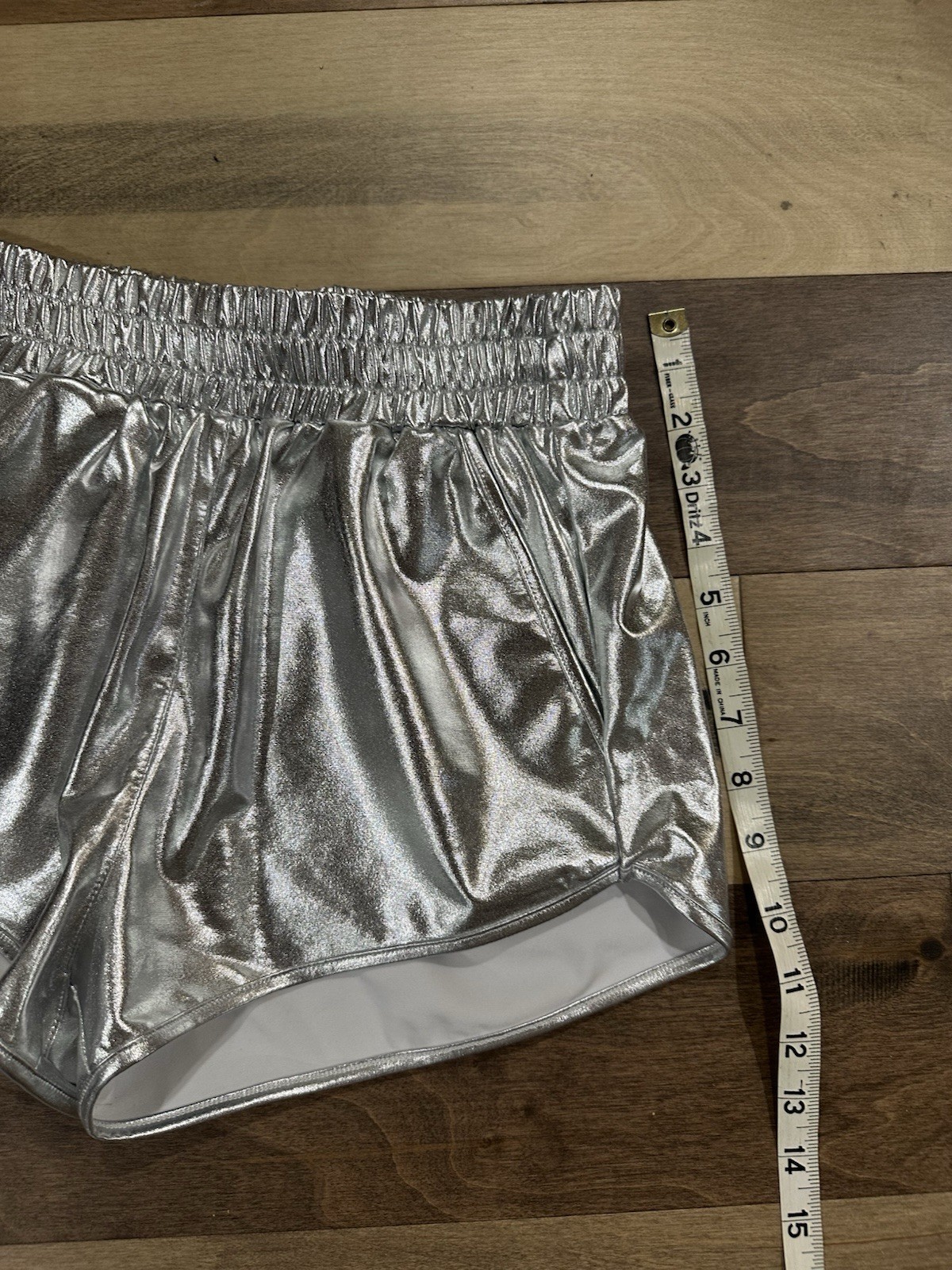 Mens/Unisex M Silver Shiny PVC Vinyl Shimmer Short Shorts. Pockets