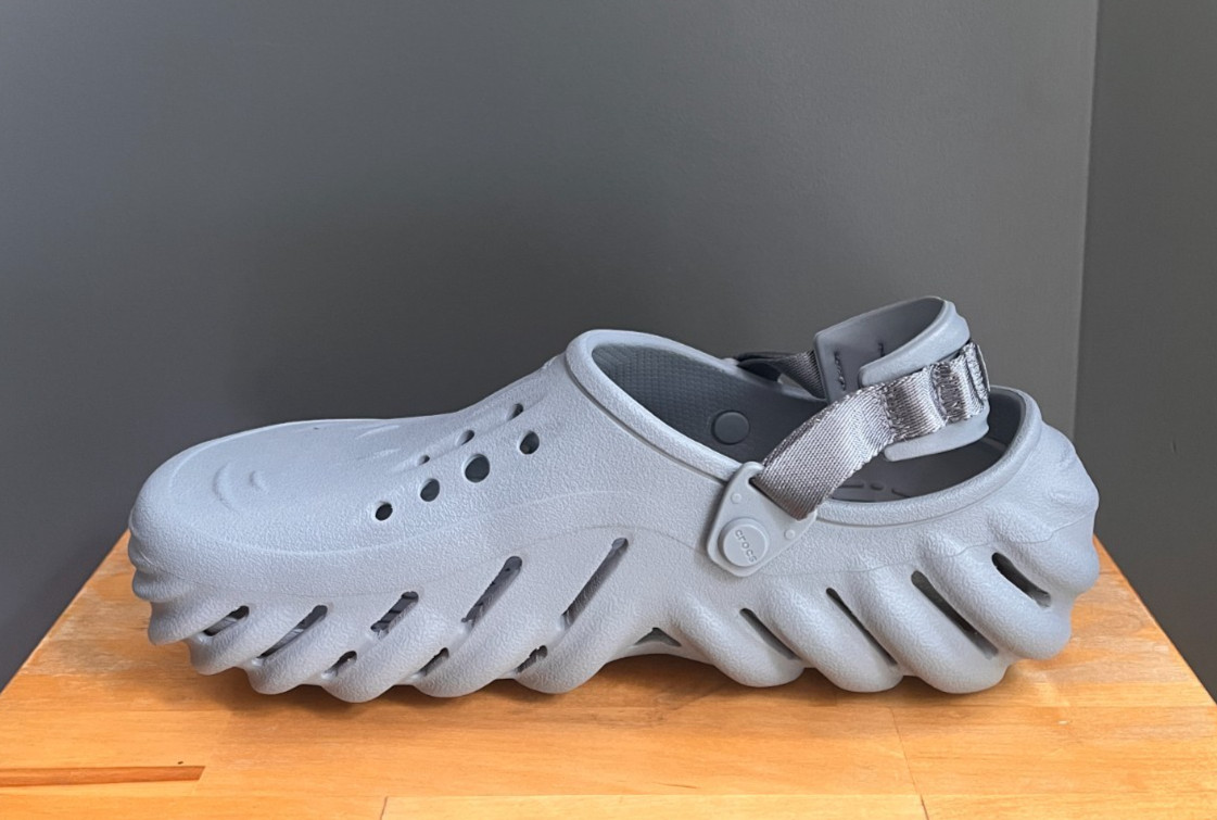 Crocs Concrete (Grey) Echo Clogs US Men 9 / Women 11 NWT