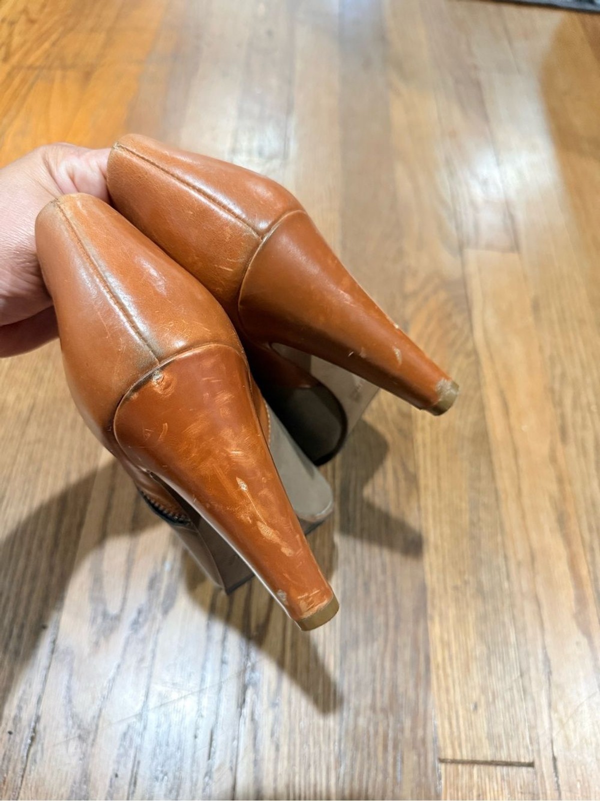 See By Chloe Women’s Two-Tone Taupe and Cognac Ankle Booties 39