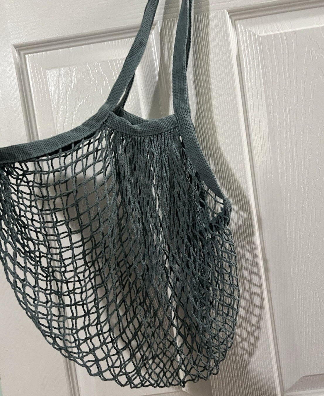 Ilauke Reusable Cotton Knit Mesh Net Tote Bag in Teal color, Lightweight beach.