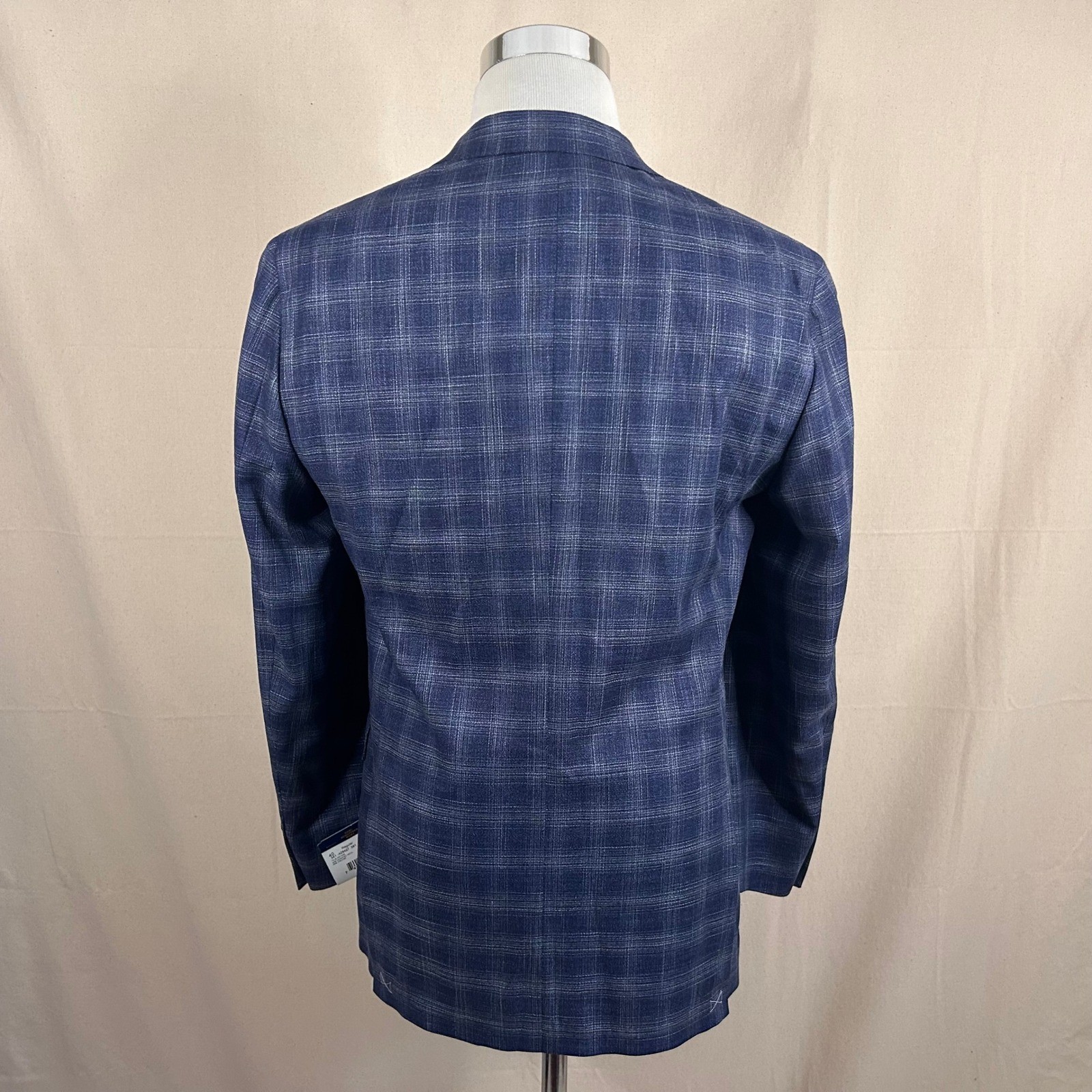 NEW Hart Schaffner Marx 40R Sport Coat Wool Blend Blue Plaid Two Button Vented
