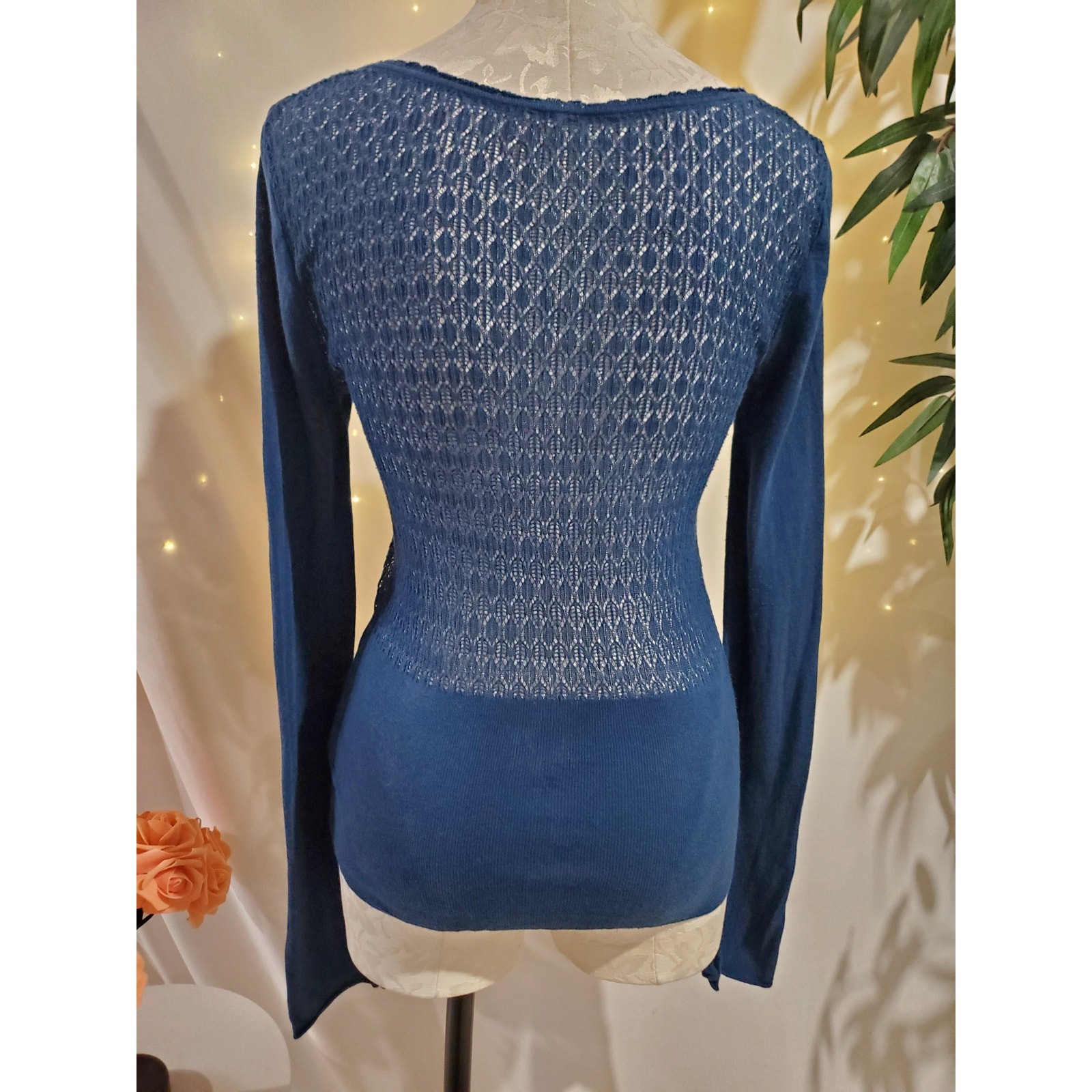 Free People Crochet Ruffle Button V-Neck Sheer Knit Sweater Womens Size S Blue