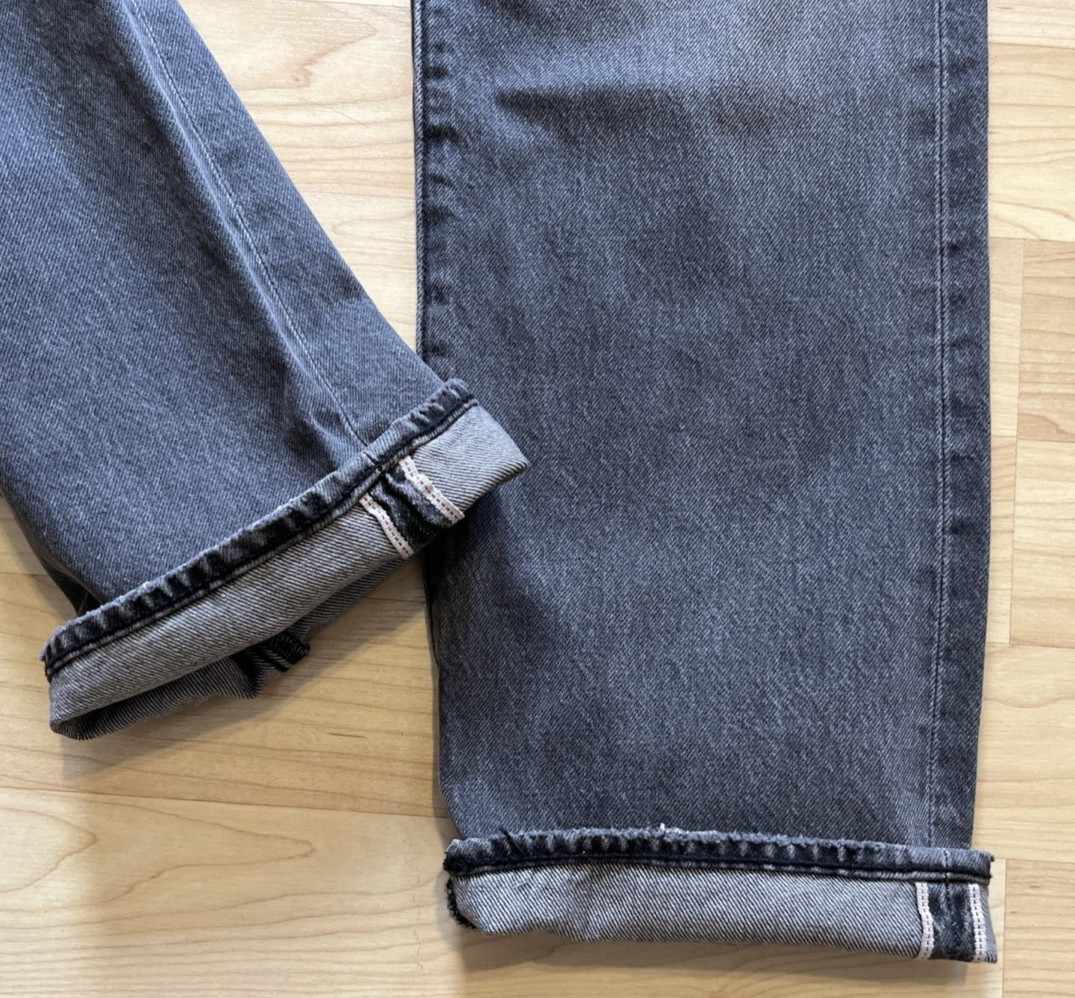 Levi’s 501 Selvedge Original Straight Leg Jeans Men’s 32×30 Gray Big E NWT $148