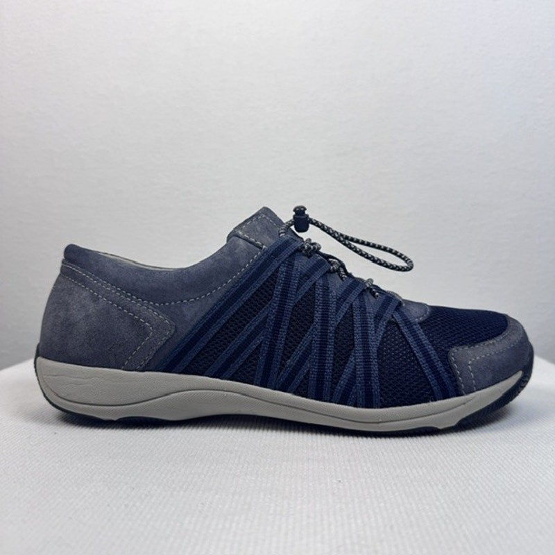 Dansko Honor Women’s US 8 / 38W Blue Gray Suede Mesh Toggle Walking Shoes EUC