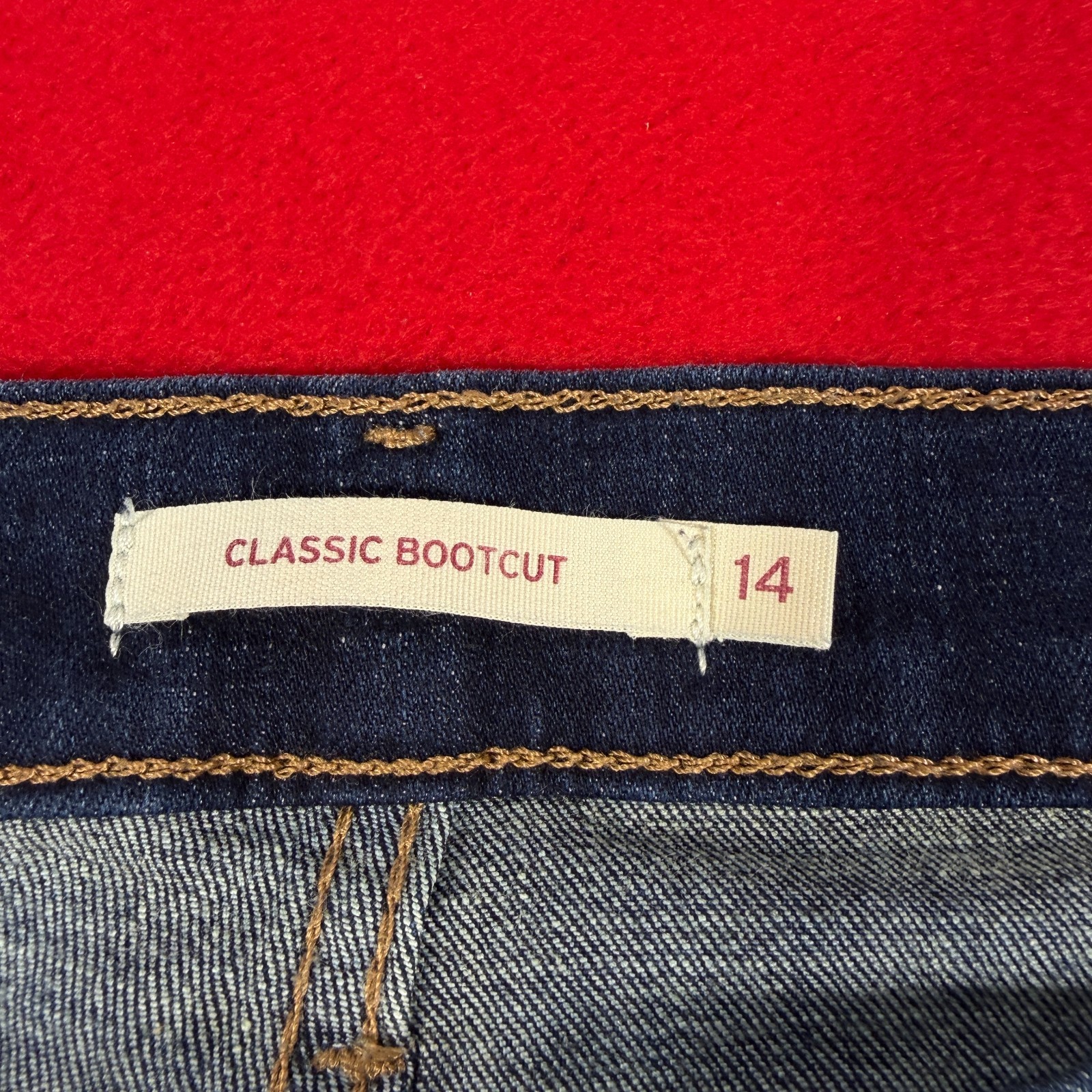 Levi’s Women’s Classic Bootcut Jeans Size 14L