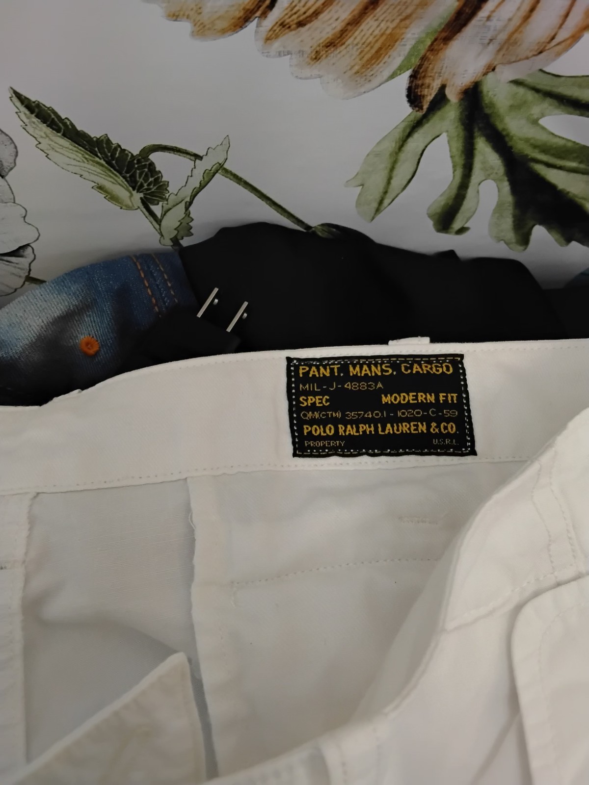 Ralph Lauren White Cargo Combat Pants Size 35/30