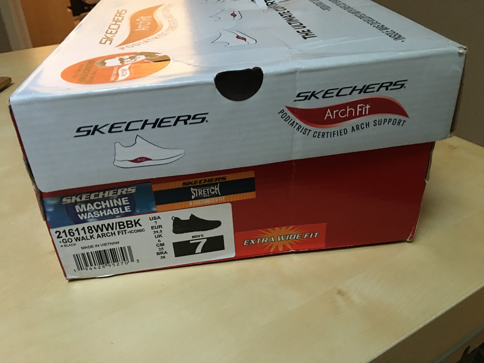 Skechers Machine Washable Go Walk Arch Fit Size 7 Men