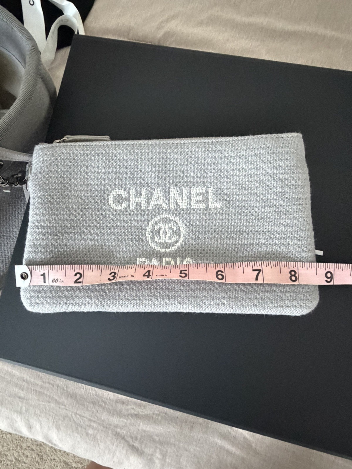 22B CHANEL Deauville Large Light Gray Tote Bag with Wallet (Preowned Excellent)