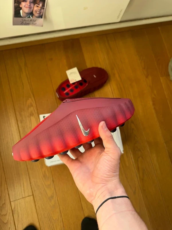 Nike Mind 001 “Team Red” – EU 43 /US 9.5 /UK 8.5 – New With Box
