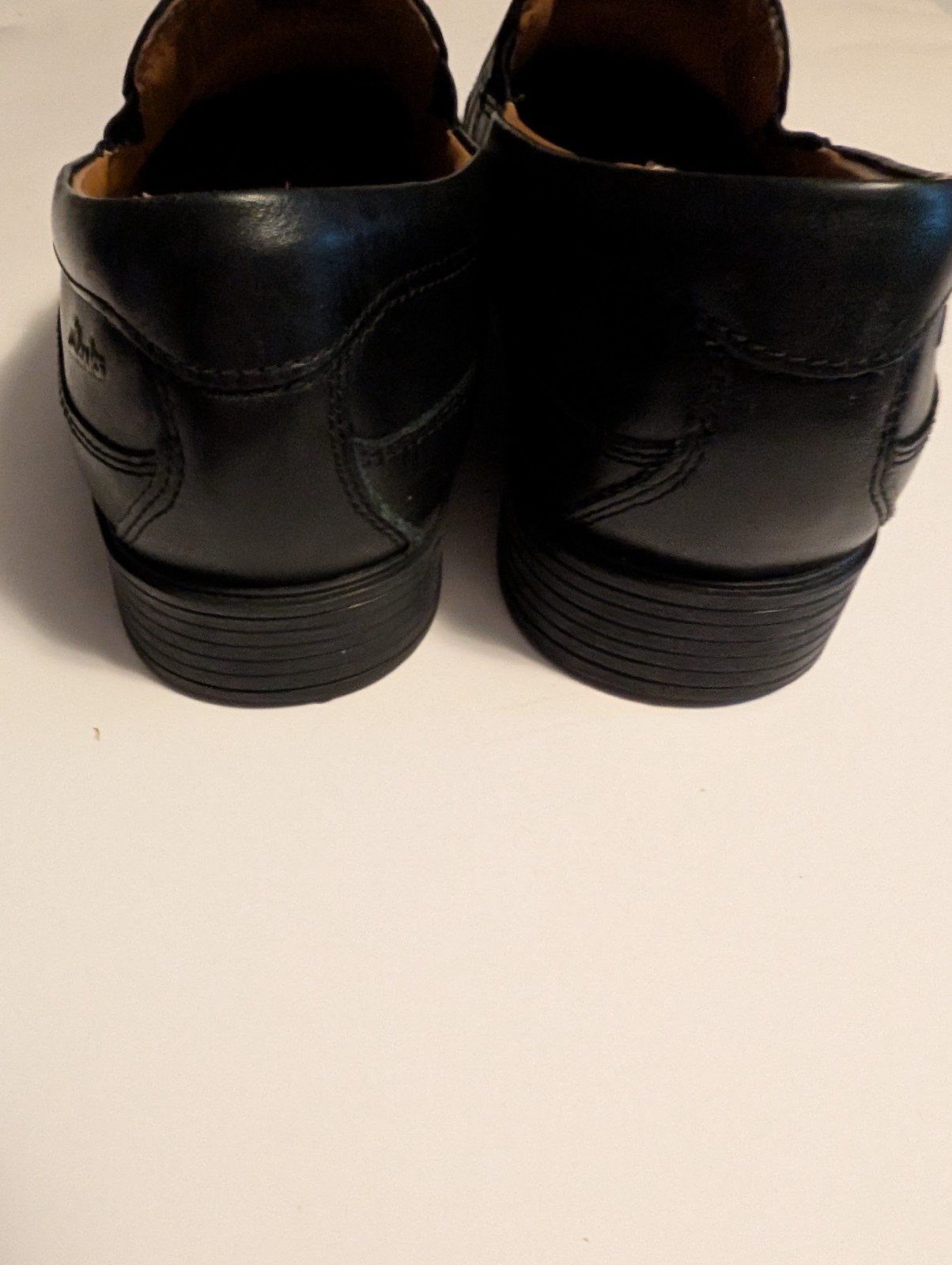 Clarks Men’s Black Loafers 10.5M