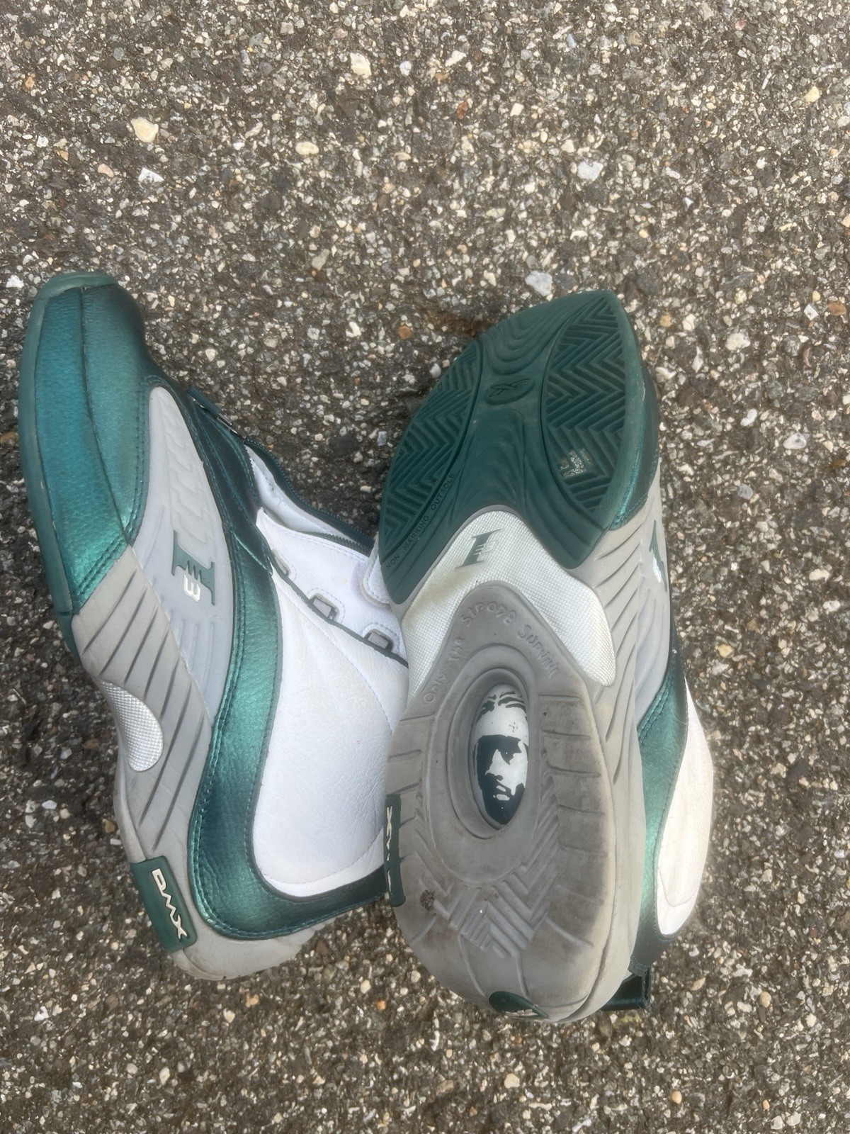 Reebok Men’s Mid Top Basketball Sneakers Leather Hook & Loop Zip Green/White