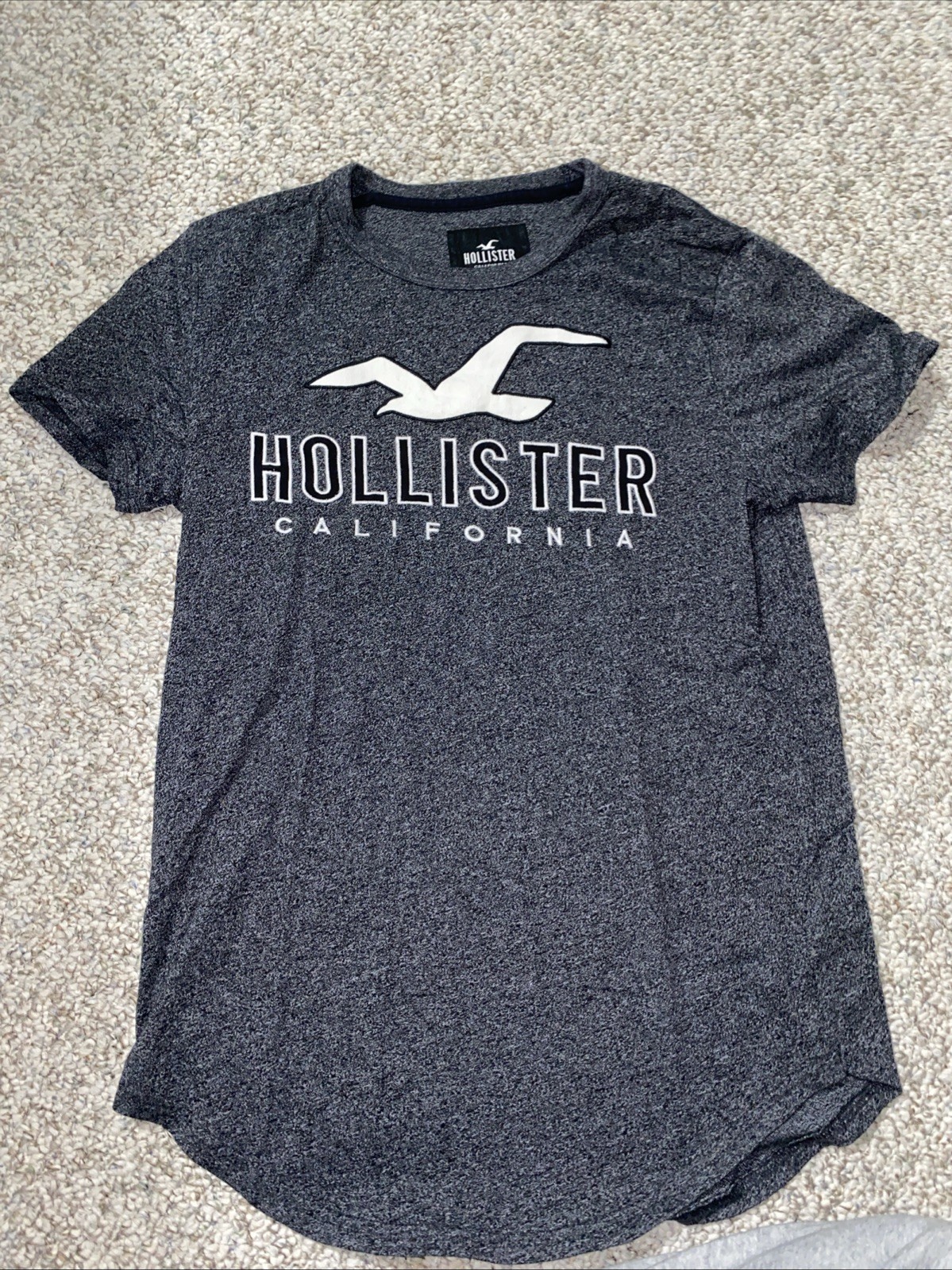 Hollister Unisex T-Shirts Small Short Sleeve Logo Crew Neck Tee Light/Dark Grey