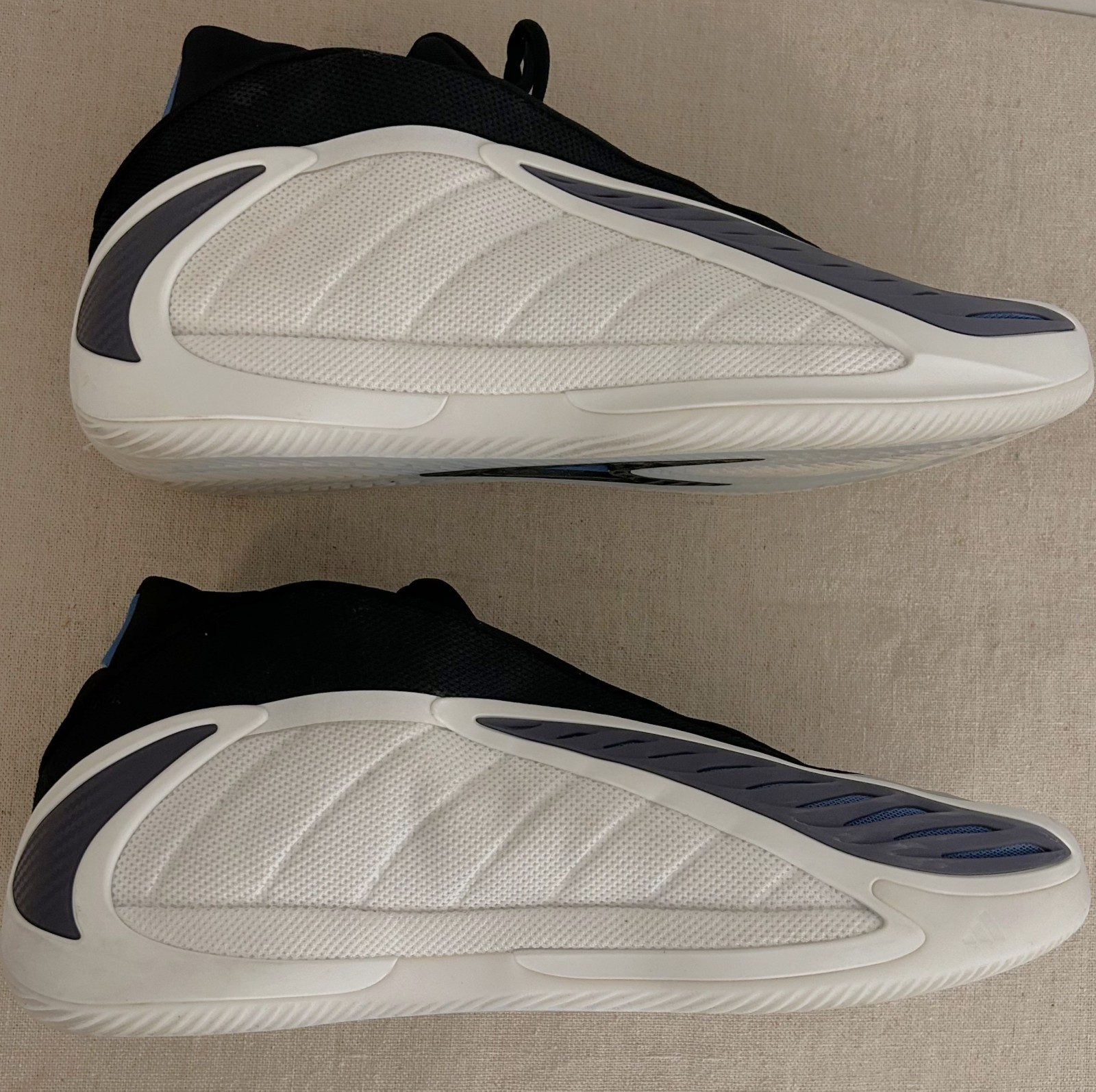 New Adidas Anthony Edwards 2 White Black Blue -JQ9493 Basket Ball Shoes Size 12