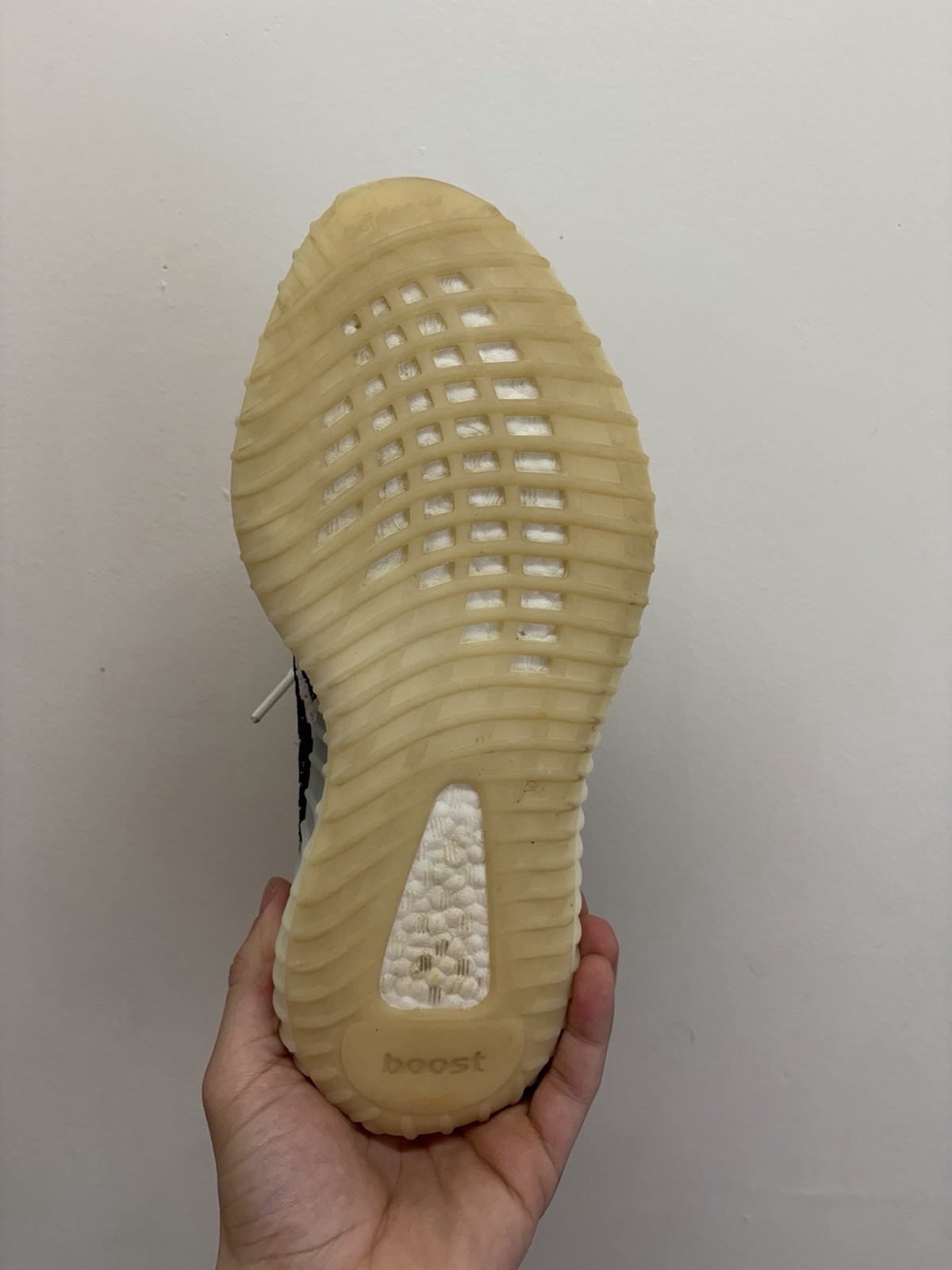 adidas Yeezy Boost 350 V2 Zebra White/Core Black/Red Primeknit CP9654 2017