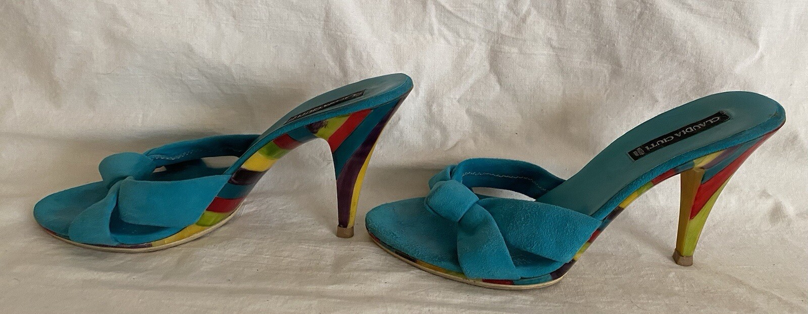 C.2005 Claudia Ciuti Nova Turquoise Suede Slide – Size 7