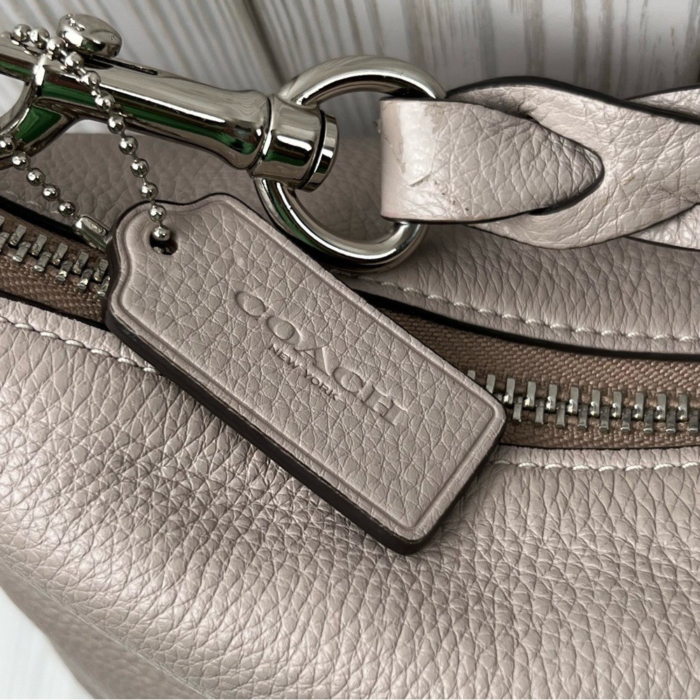 Coach Abby Duffle Chalk Soft Pebbled Leather Shoulder Bag F31507