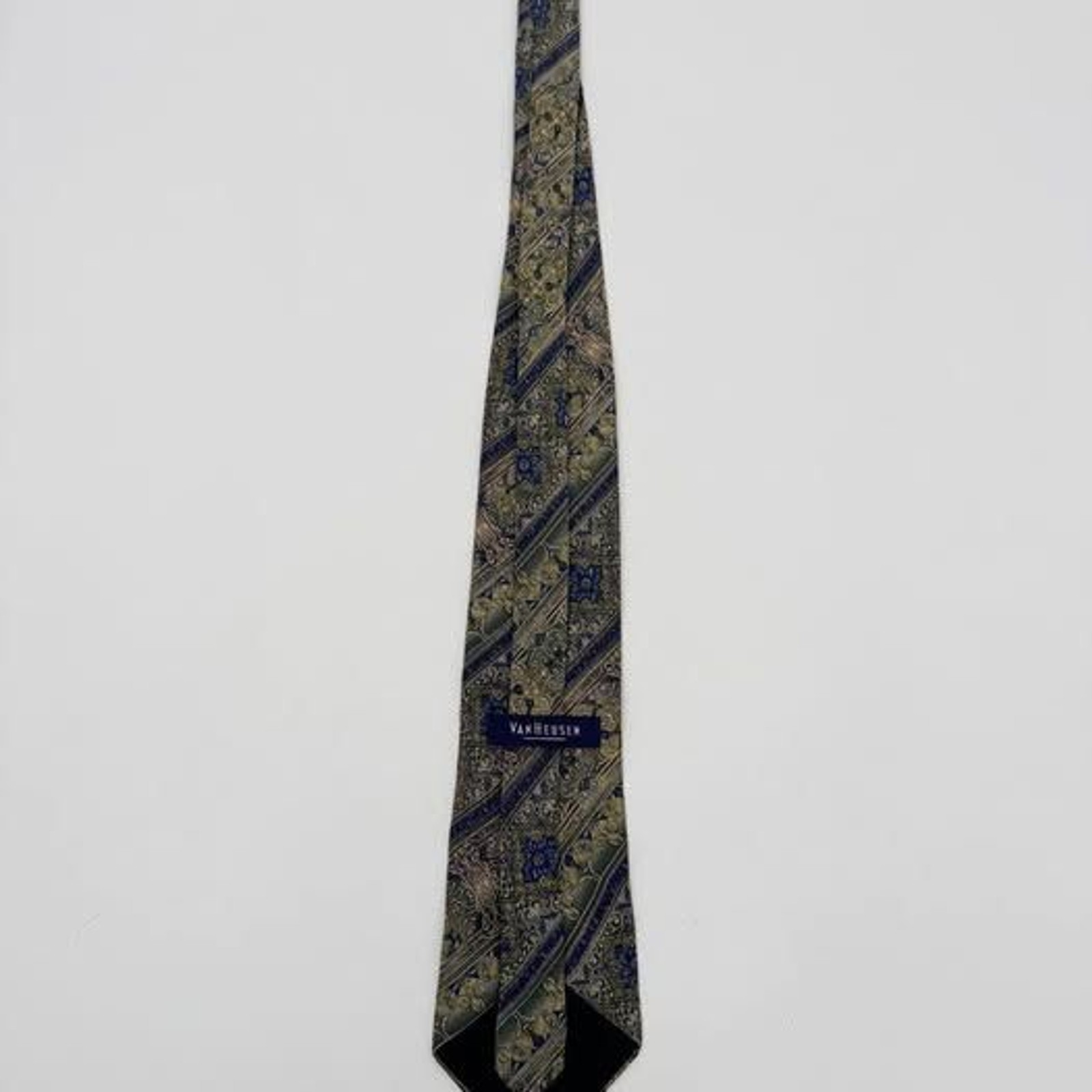 Van Heusen 3 men’s ties