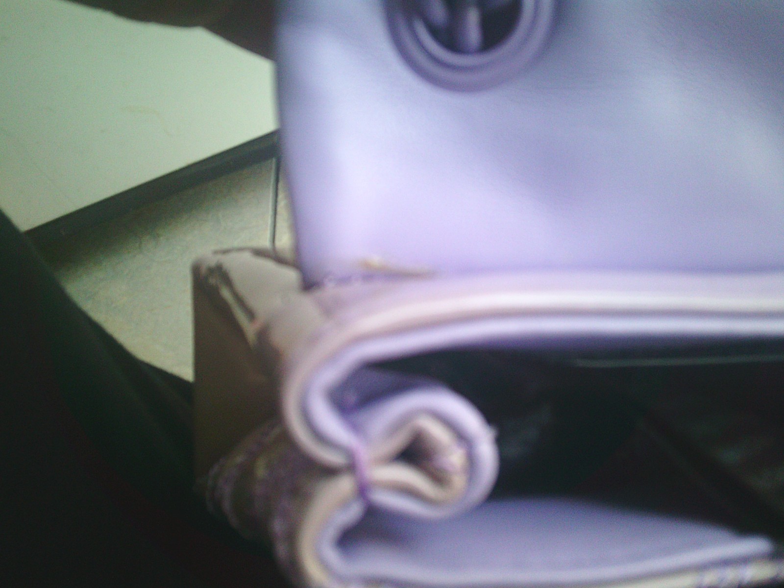 READ DESCRIPTION KURT GEIGER LONDON MINI KENSINGTON DRENCH PATENT LEATHER BAG