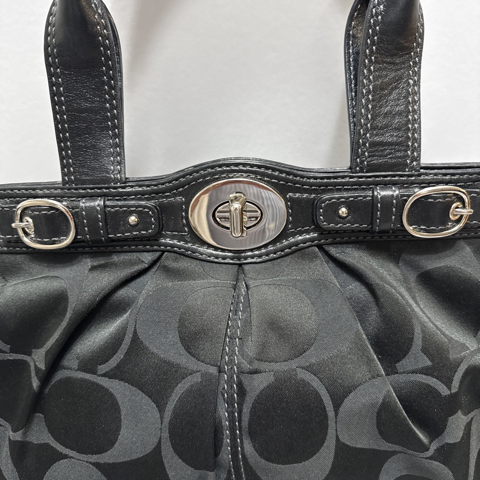 Authentic COACH Garnet Signature Satchel F13906 Black Pleated Jacquard Y2K